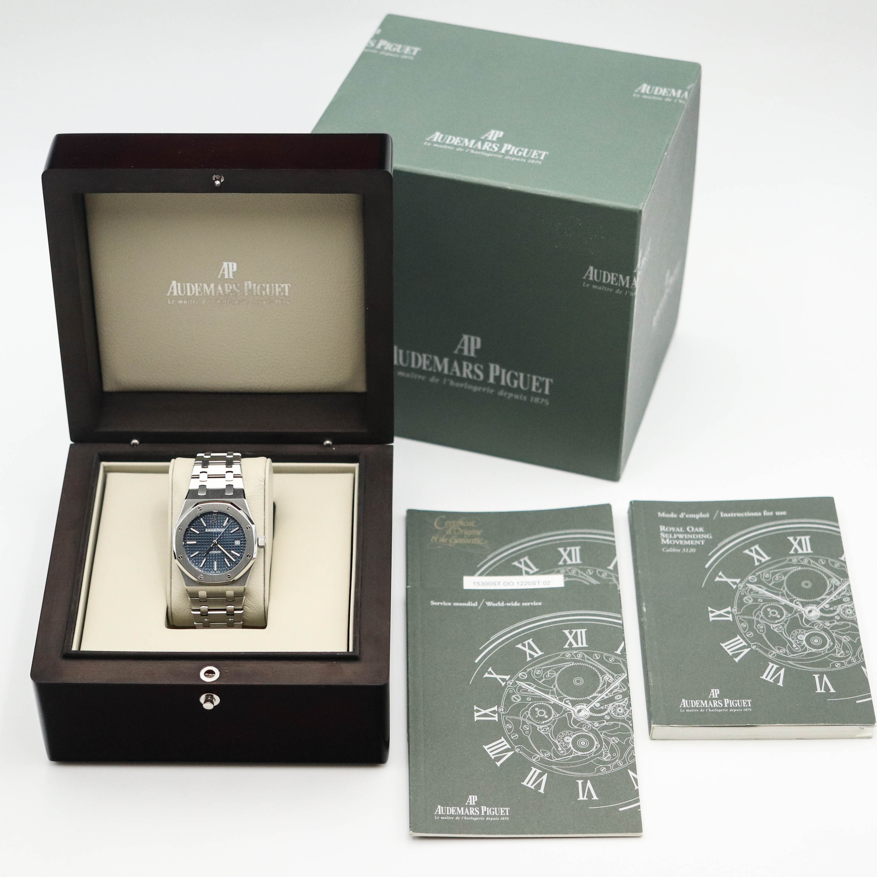 Royal Oak 39mm Blue Automatic Audemars Piguet 15300ST.OO.1220ST.02