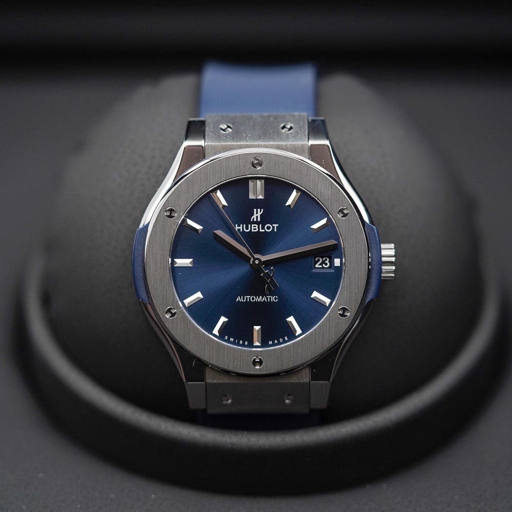 Hublot Classic Fusion 38 Titanium