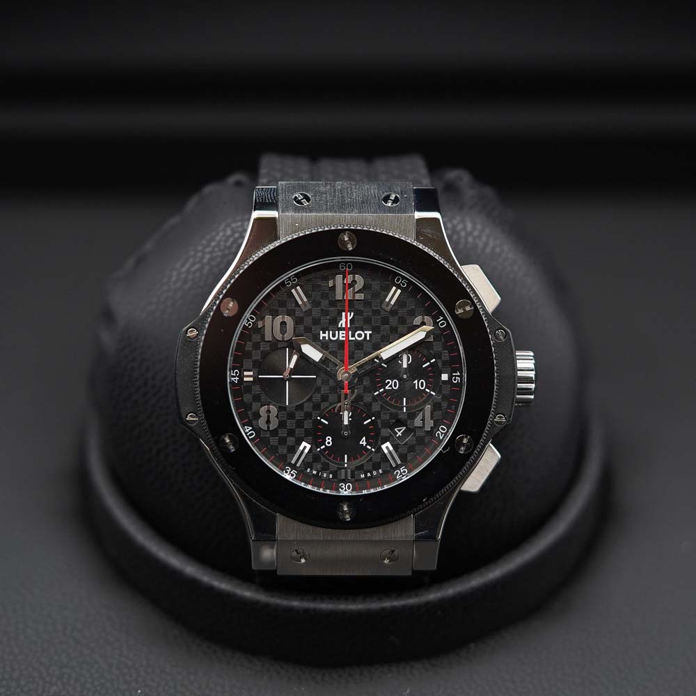 Hublot Big Bang 44 Black Ceramic