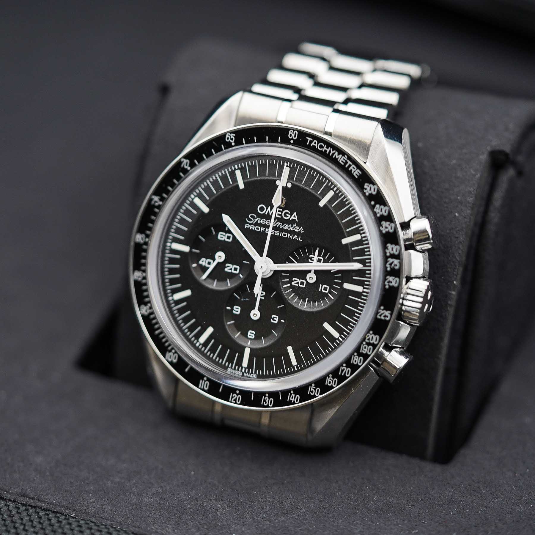 Omega Speedmaster Moonwatch Co-Axial Chronograph