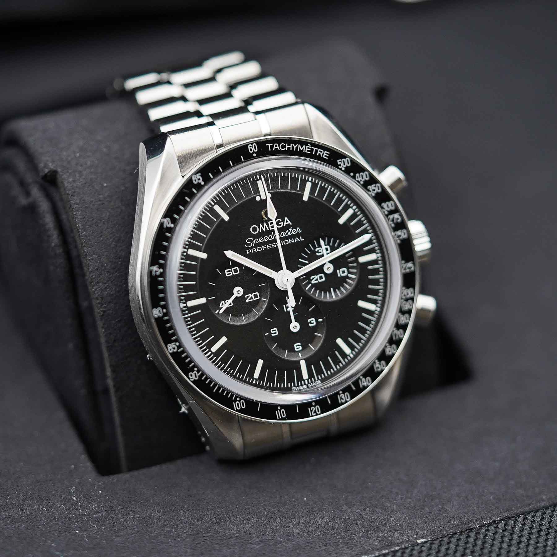 Omega Speedmaster Moonwatch Co-Axial Chronograph
