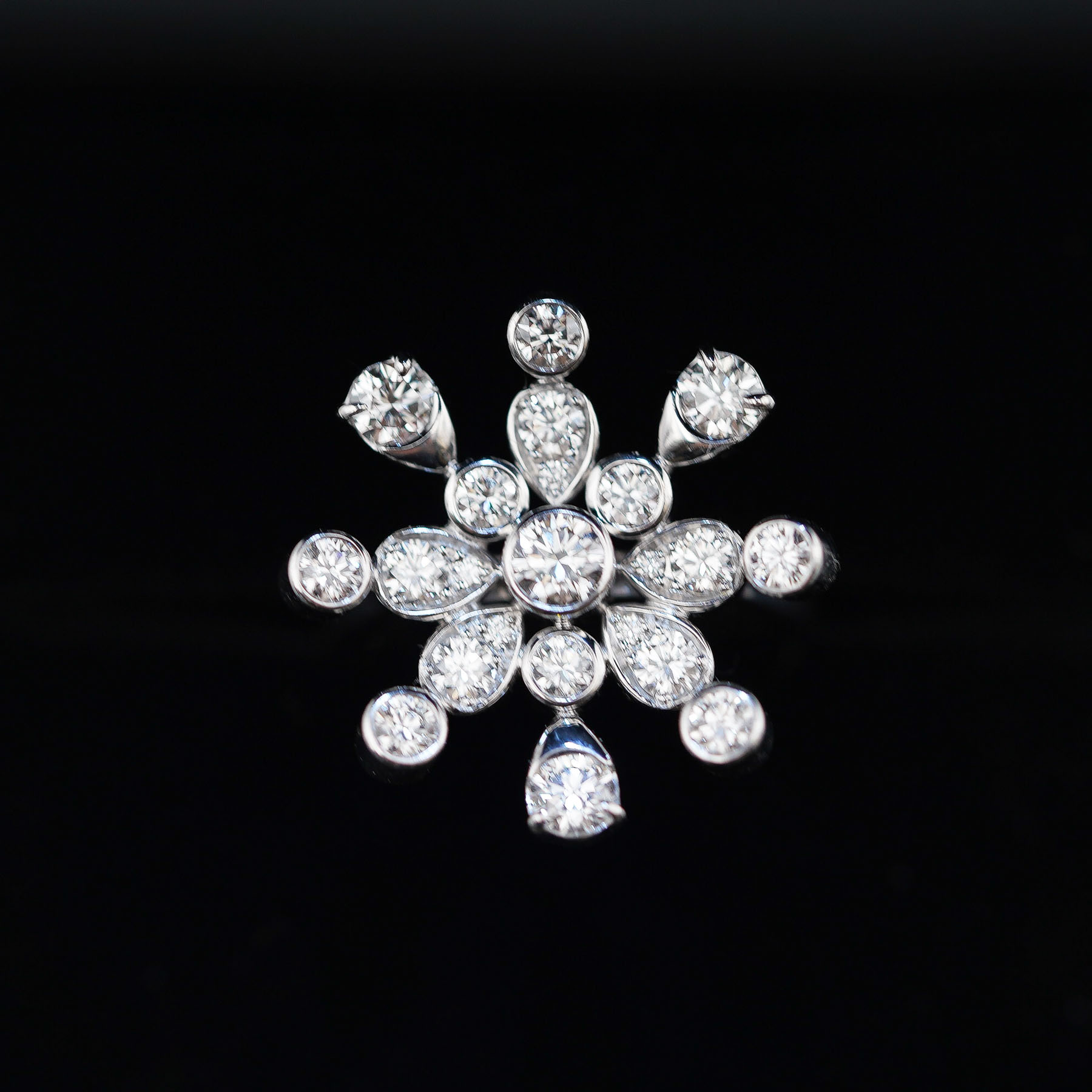 Piaget Drop Motif Diamonds