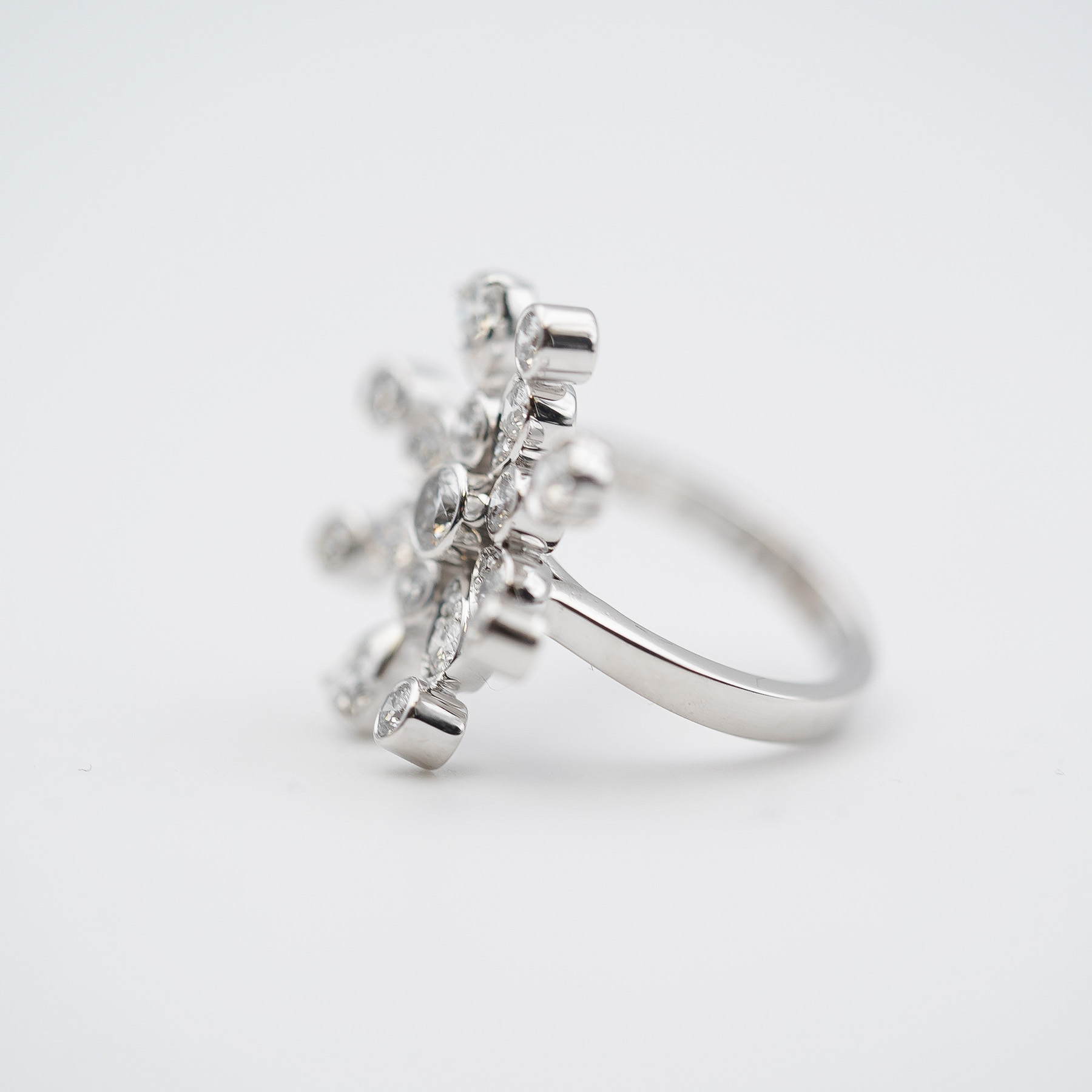 Piaget Drop Motif Diamonds