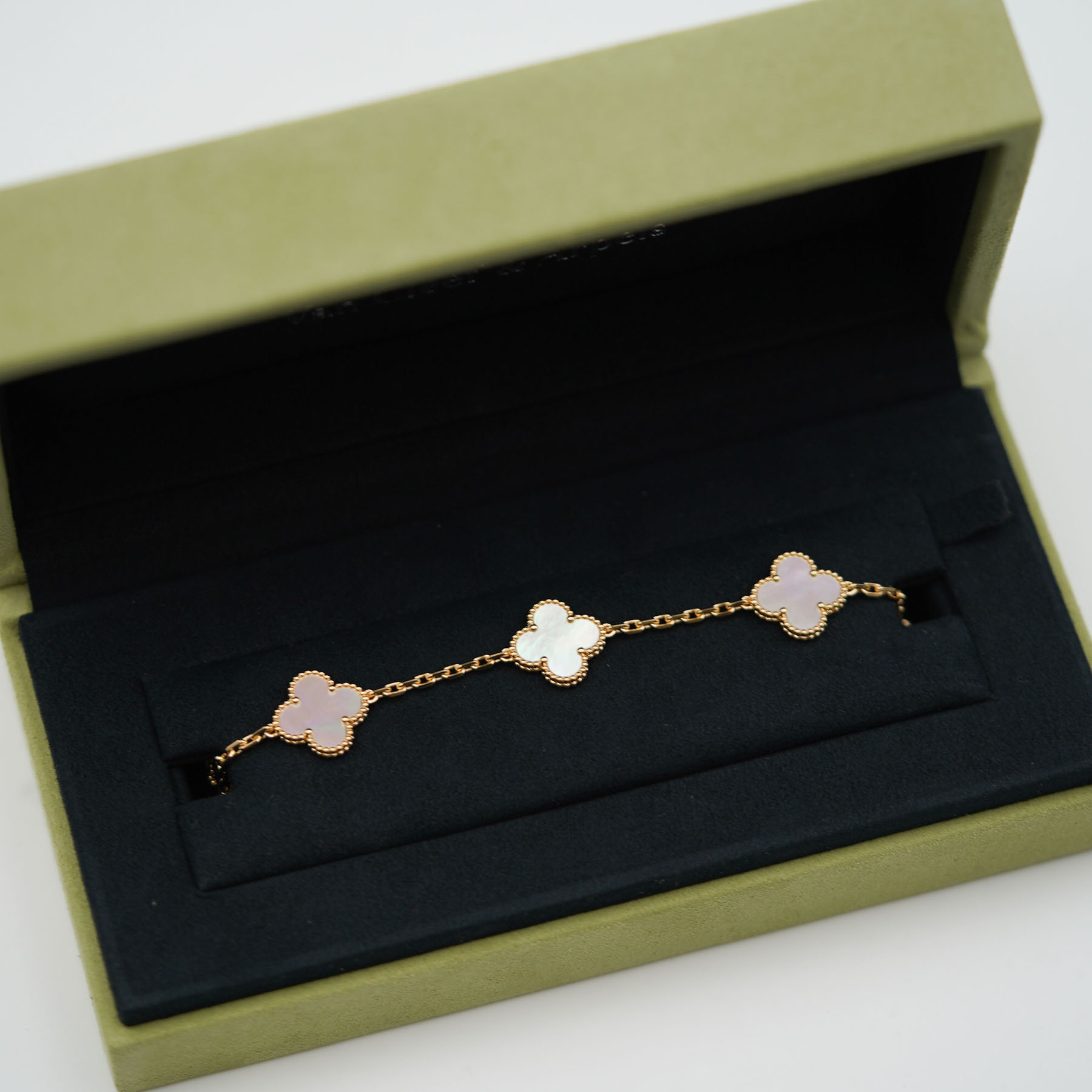 Van Cleef & Arpels Vintage Alhambra bracelet, 5 motifs