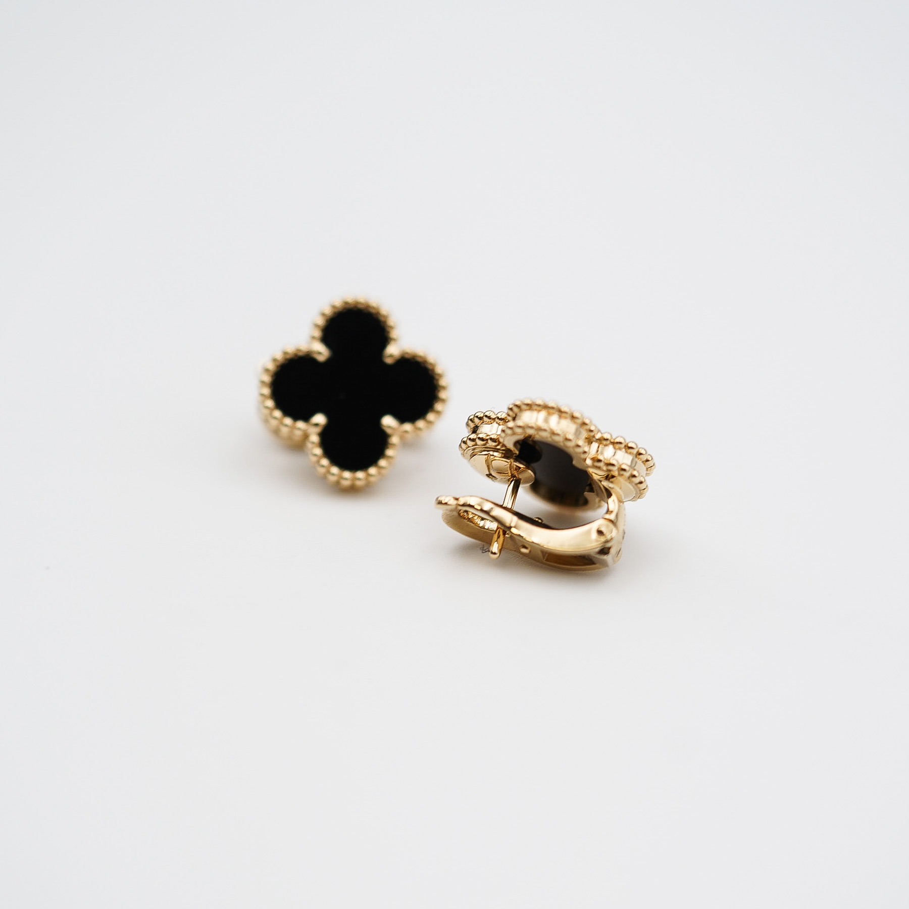 Van Cleef & Arpels Vintage Alhambra earrings