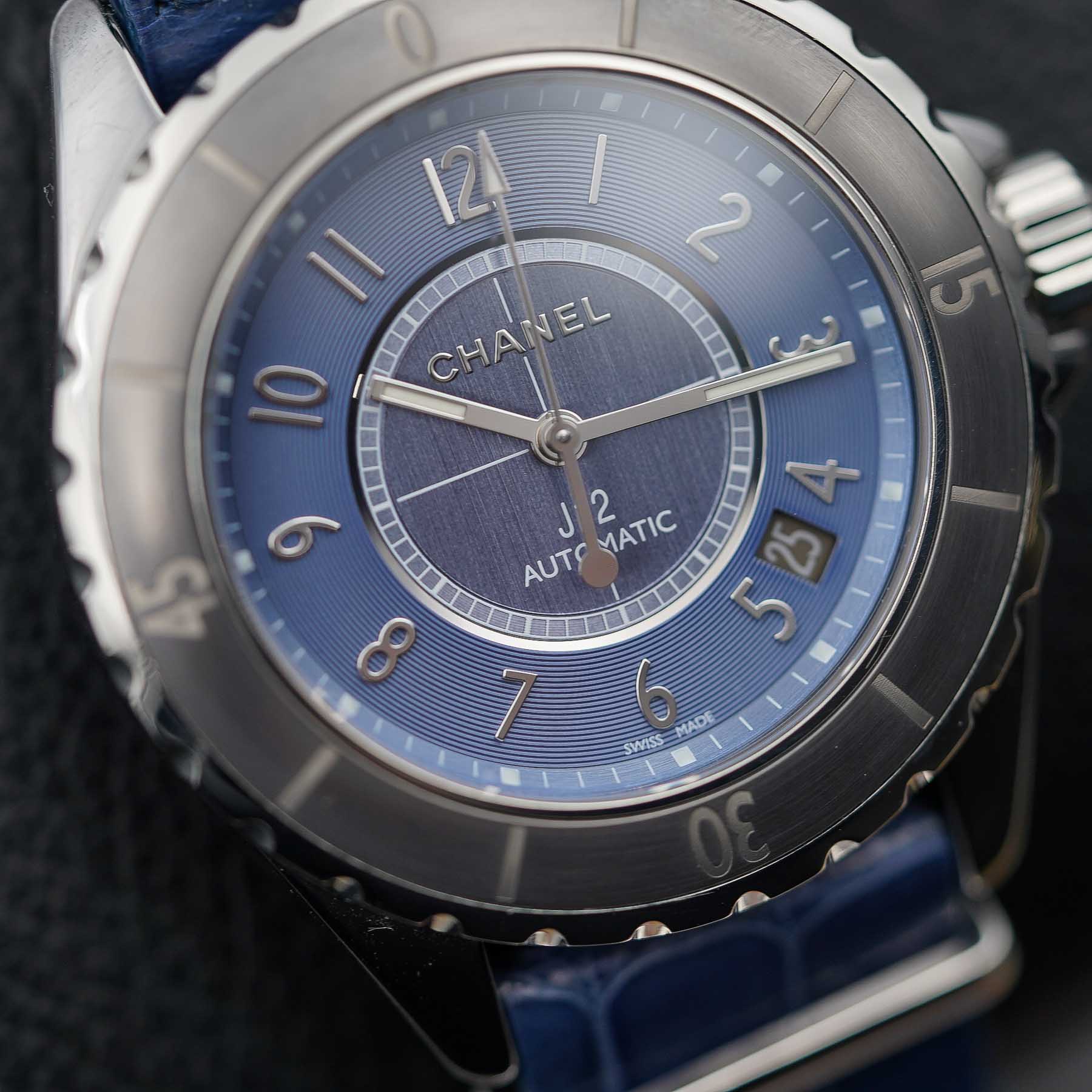 Chanel J12 G10 Automatic 38 mm