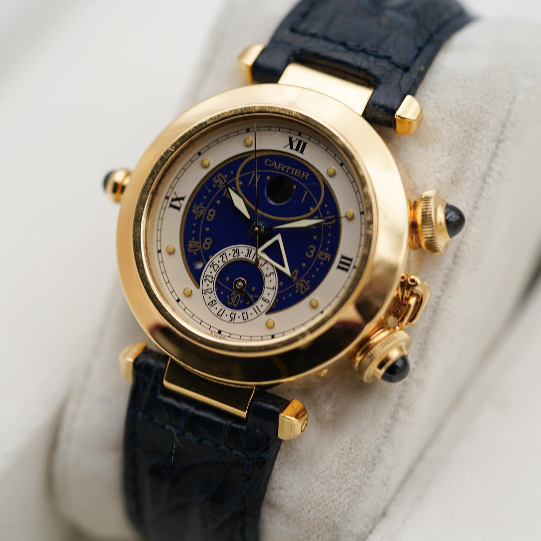 Cartier Pasha de Cartier Moon Date Alarm