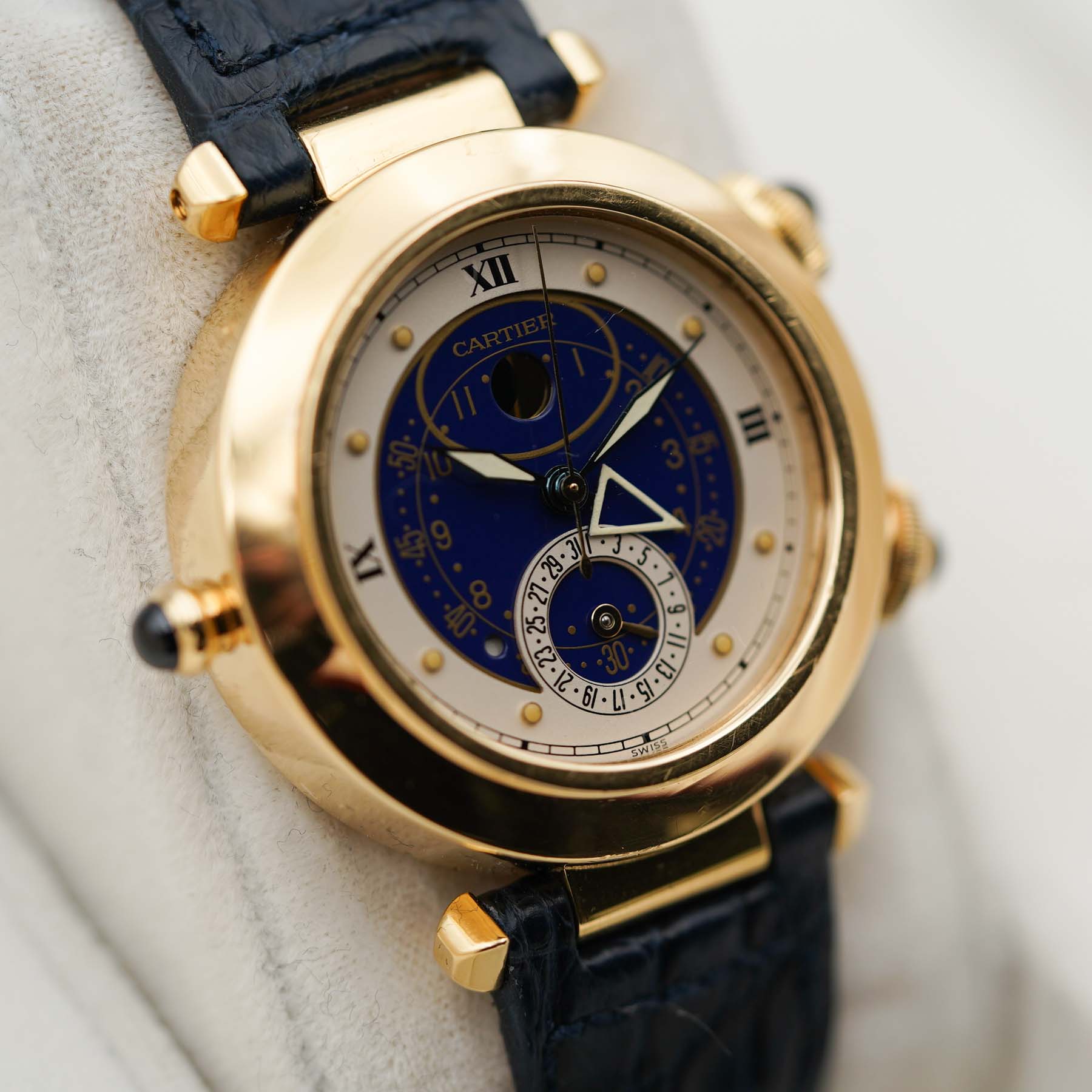 Cartier Pasha de Cartier Moon Date Alarm