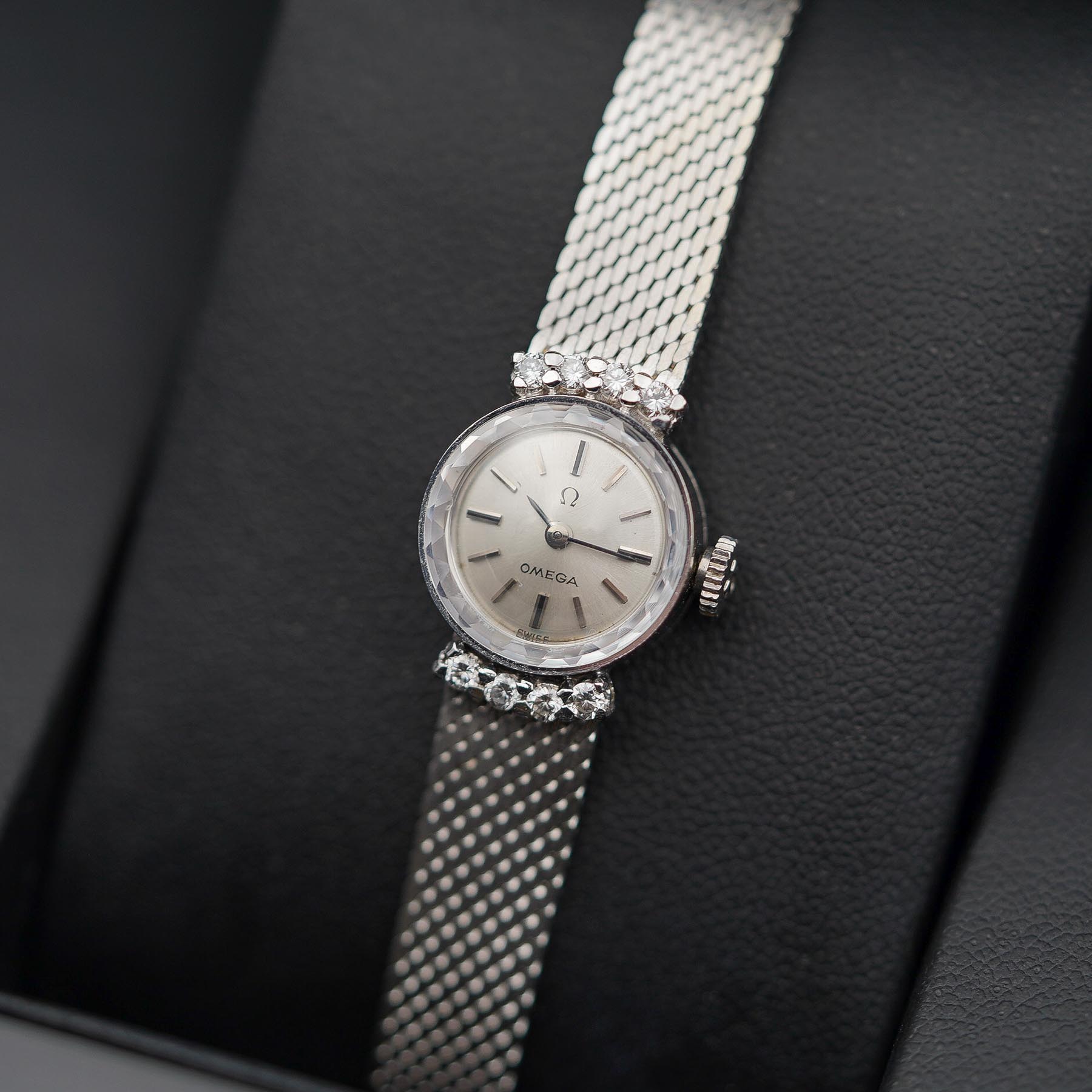 Omega Ladies