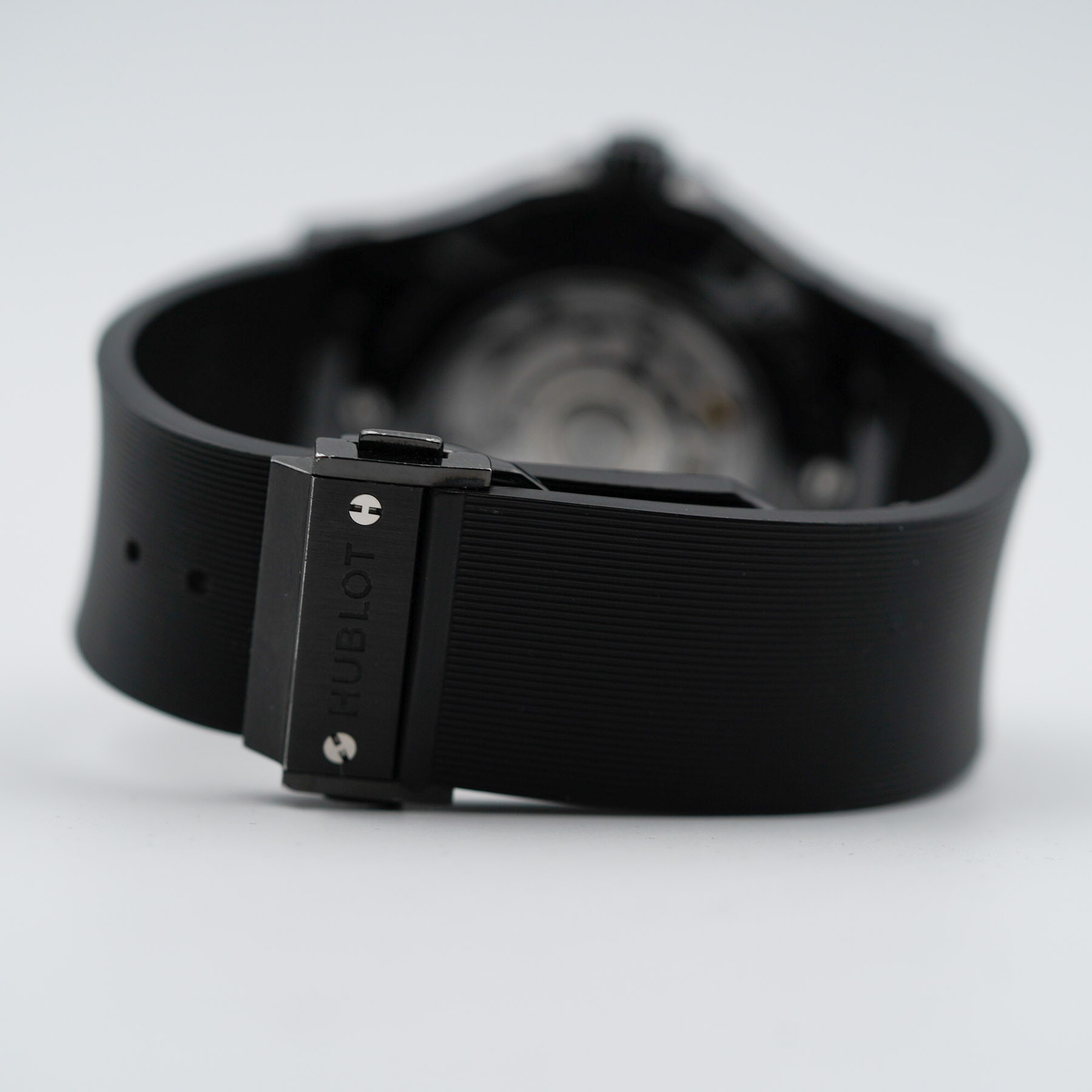 Hublot Classic Fusion 45 Black Magic