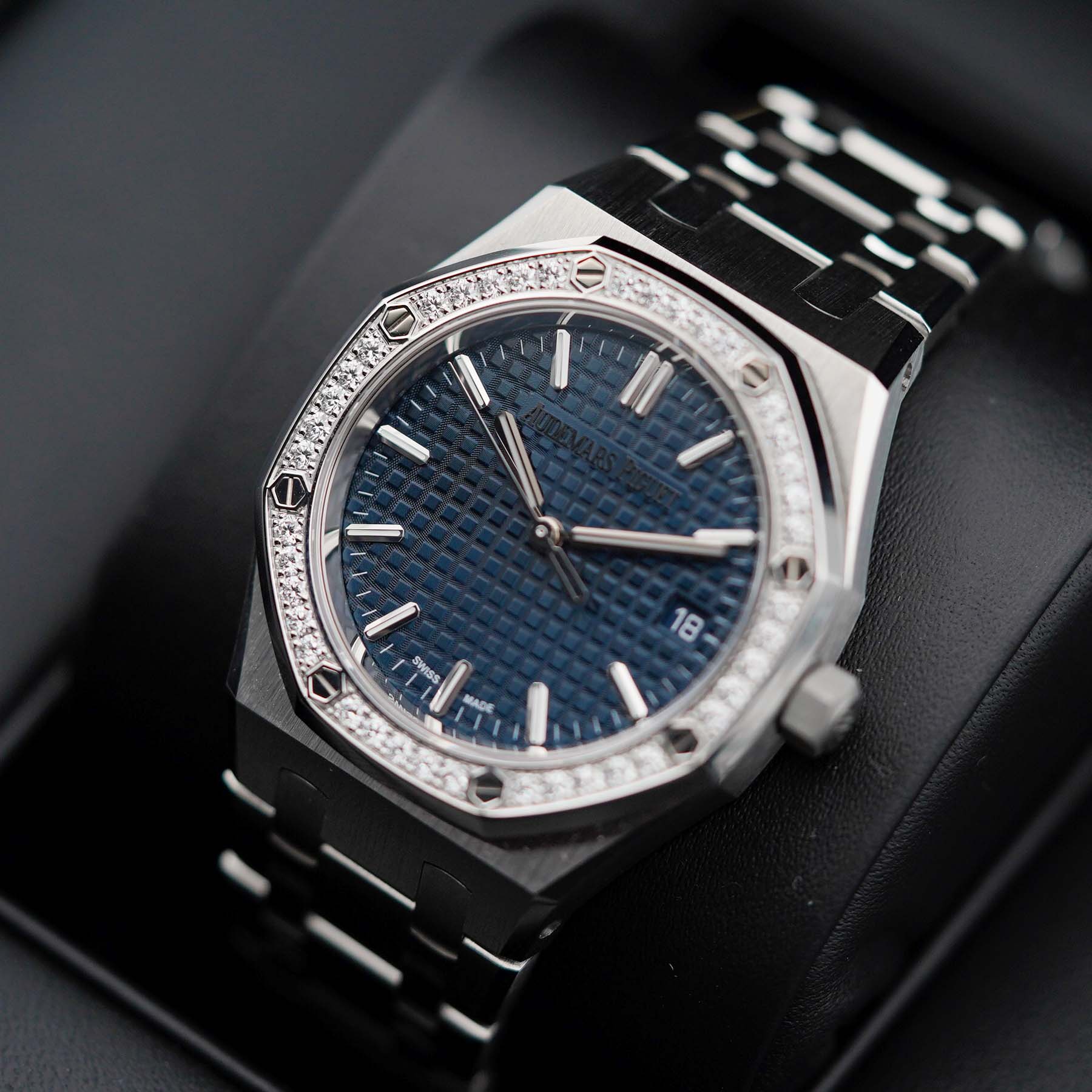 Audemars Piguet Royal Oak 34mm Blue