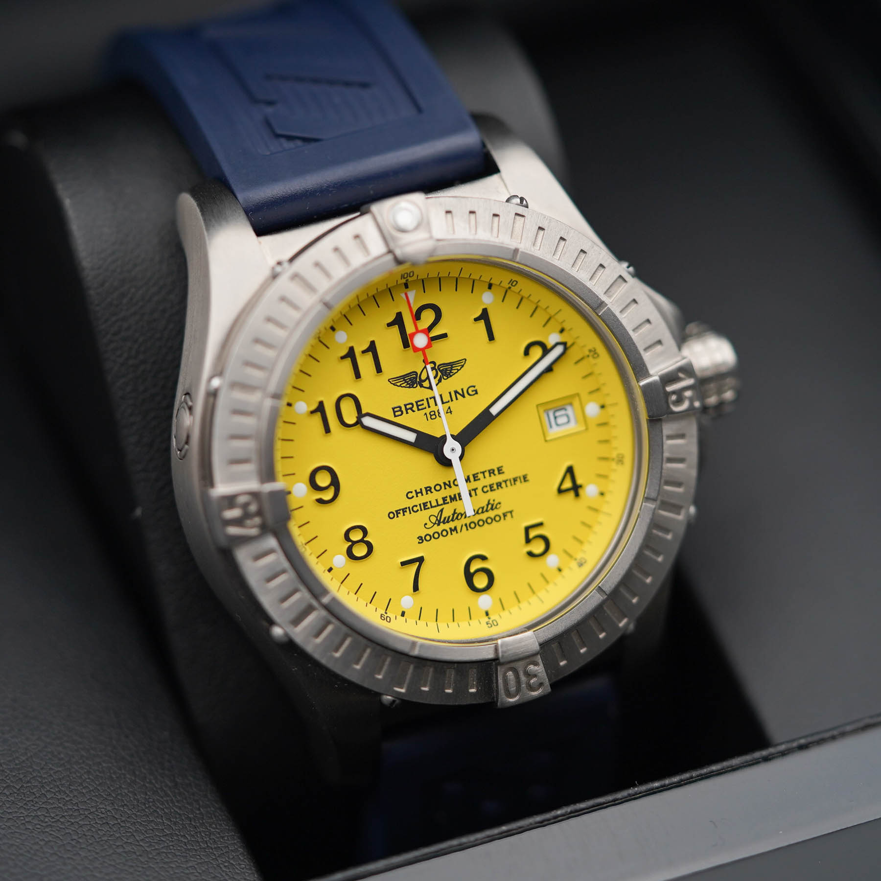 Breitling Avenger Automatic 45 Seawolf