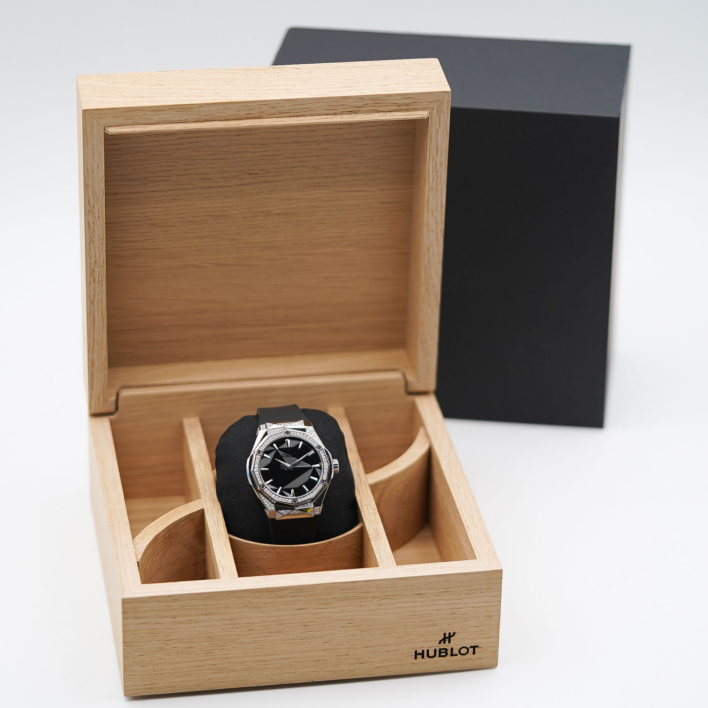 Hublot Classic Fusion Orlinski Titanium Alternative Pavé