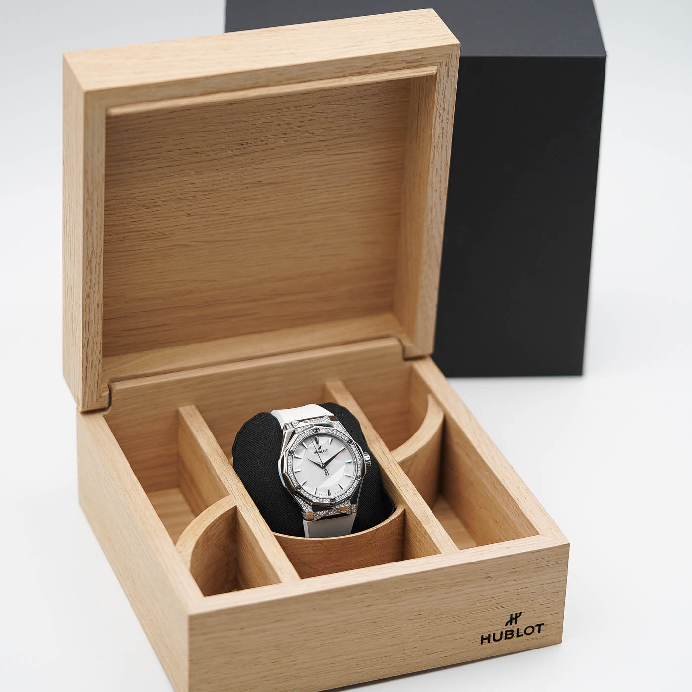 Hublot Classic Fusion Orlinski Titanium Alternative Pavé