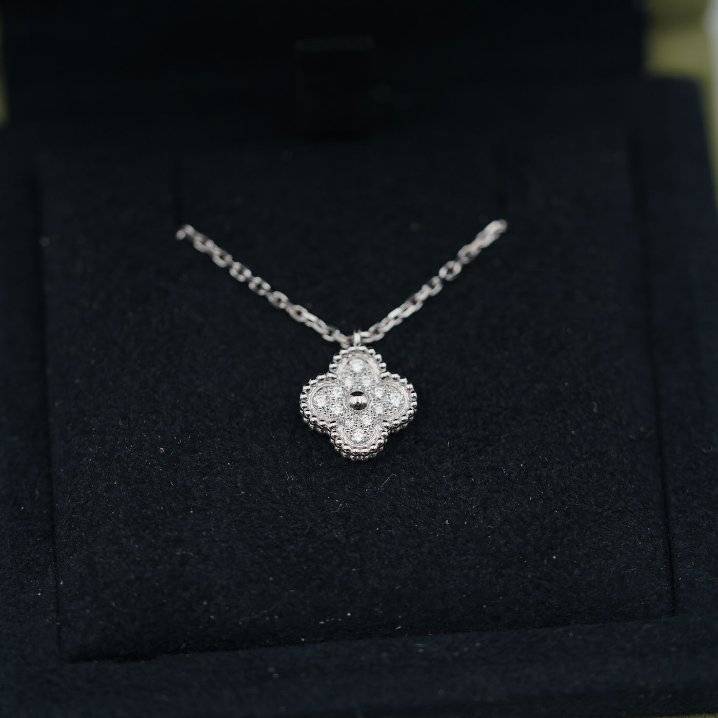 Van Cleef & Arpels Sweet Alhambra pendant