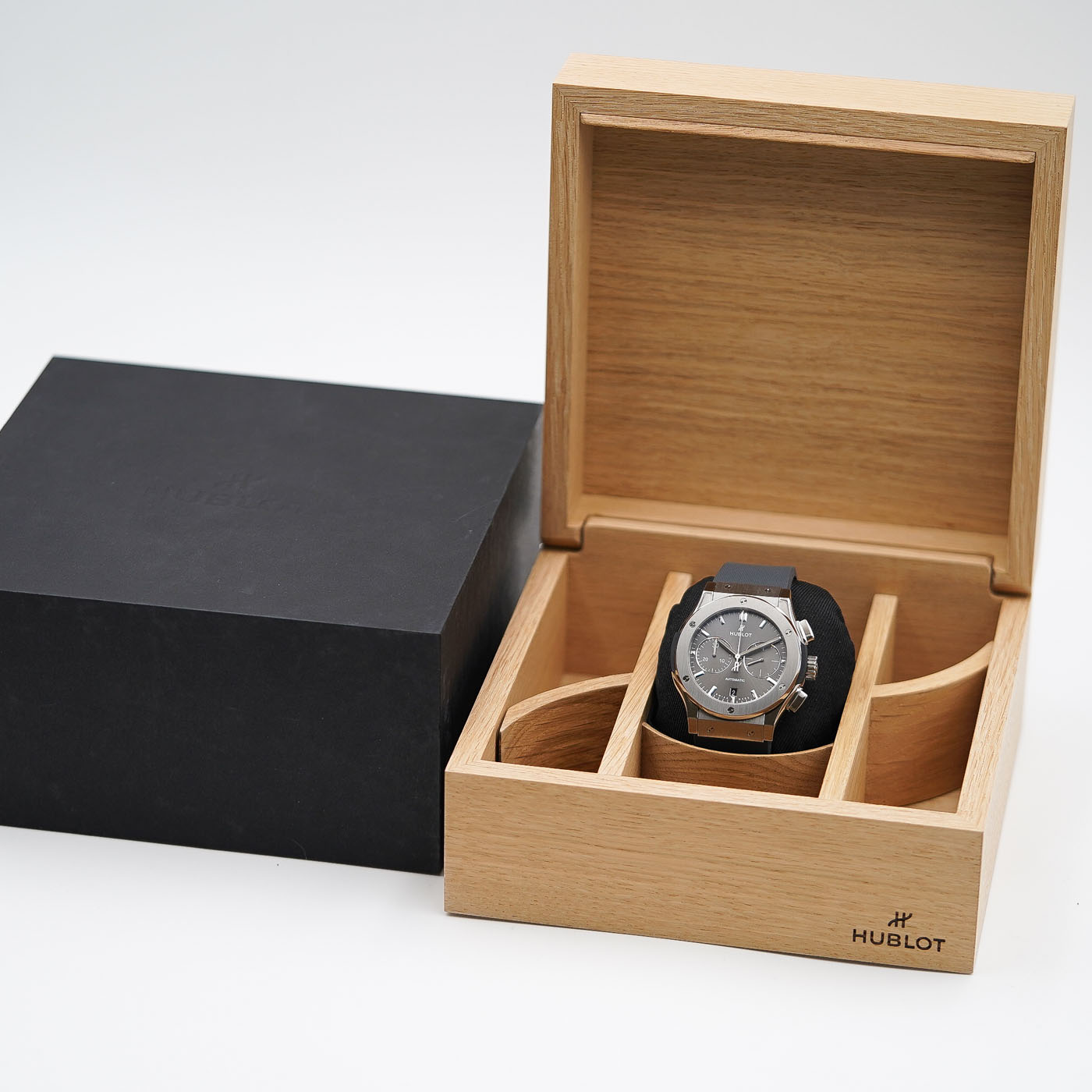 Hublot Classic Fusion 45 Racing Grey Chronograph Titanium