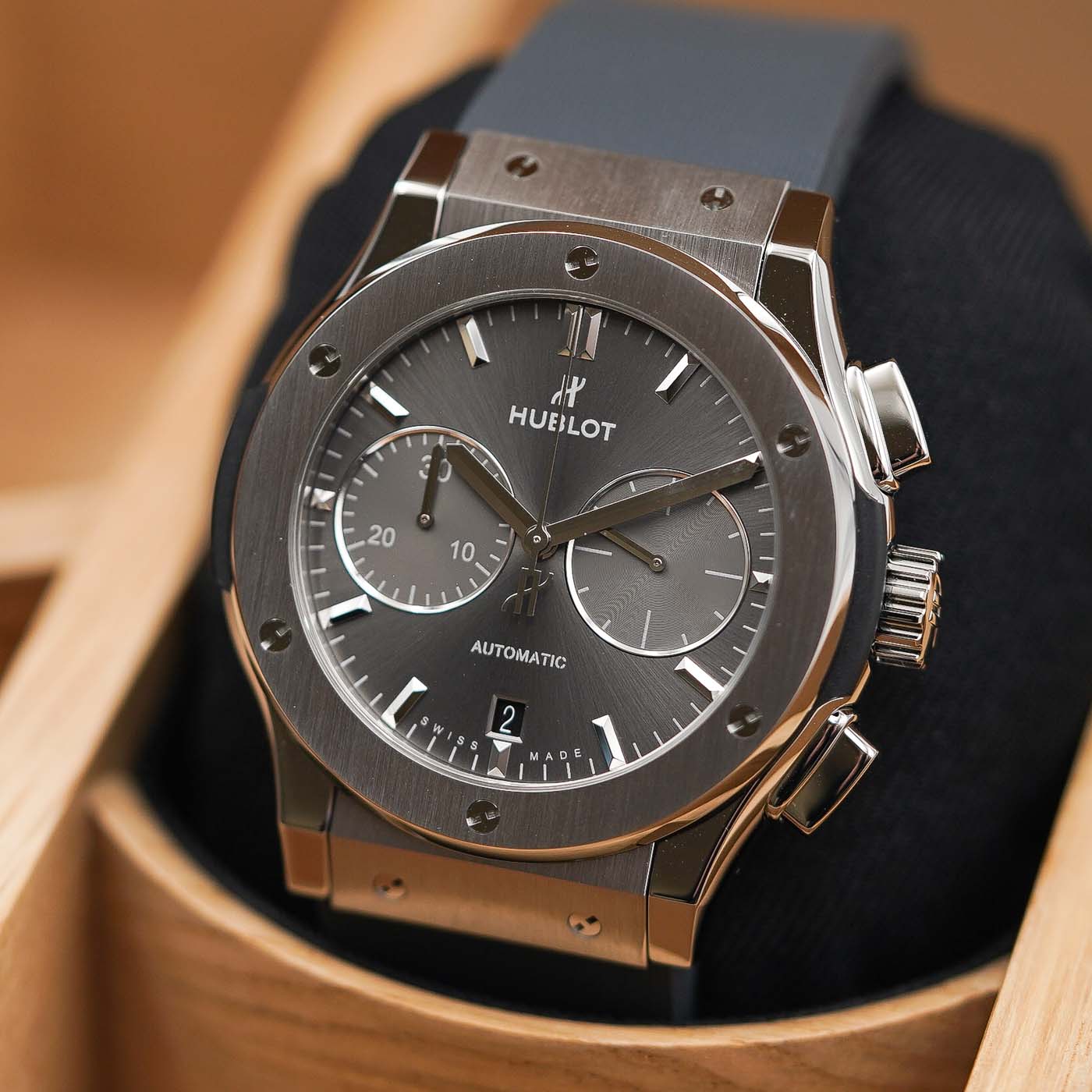 Hublot Classic Fusion 45 Racing Grey Chronograph Titanium