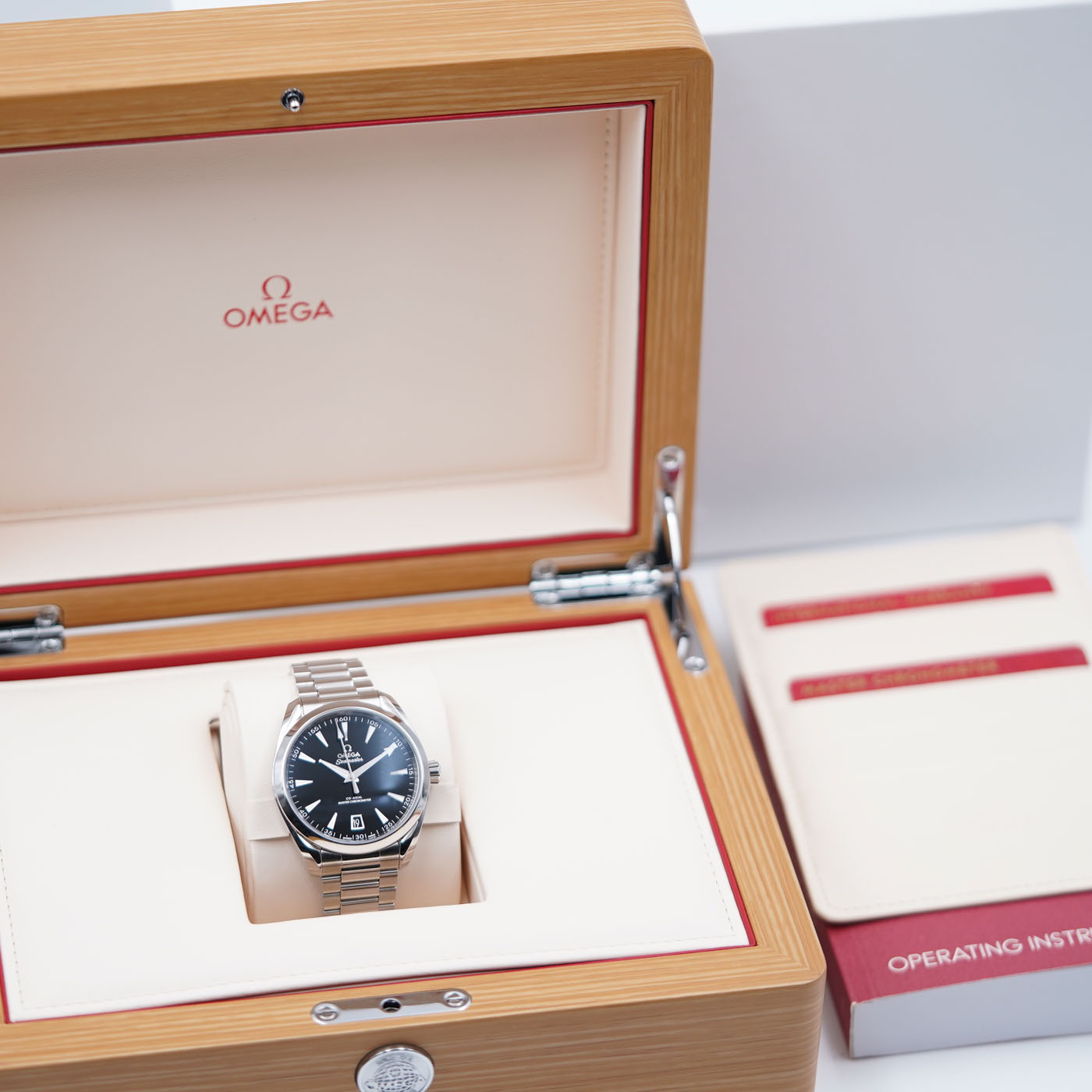 Omega Aqua Terra 150m 41 mm