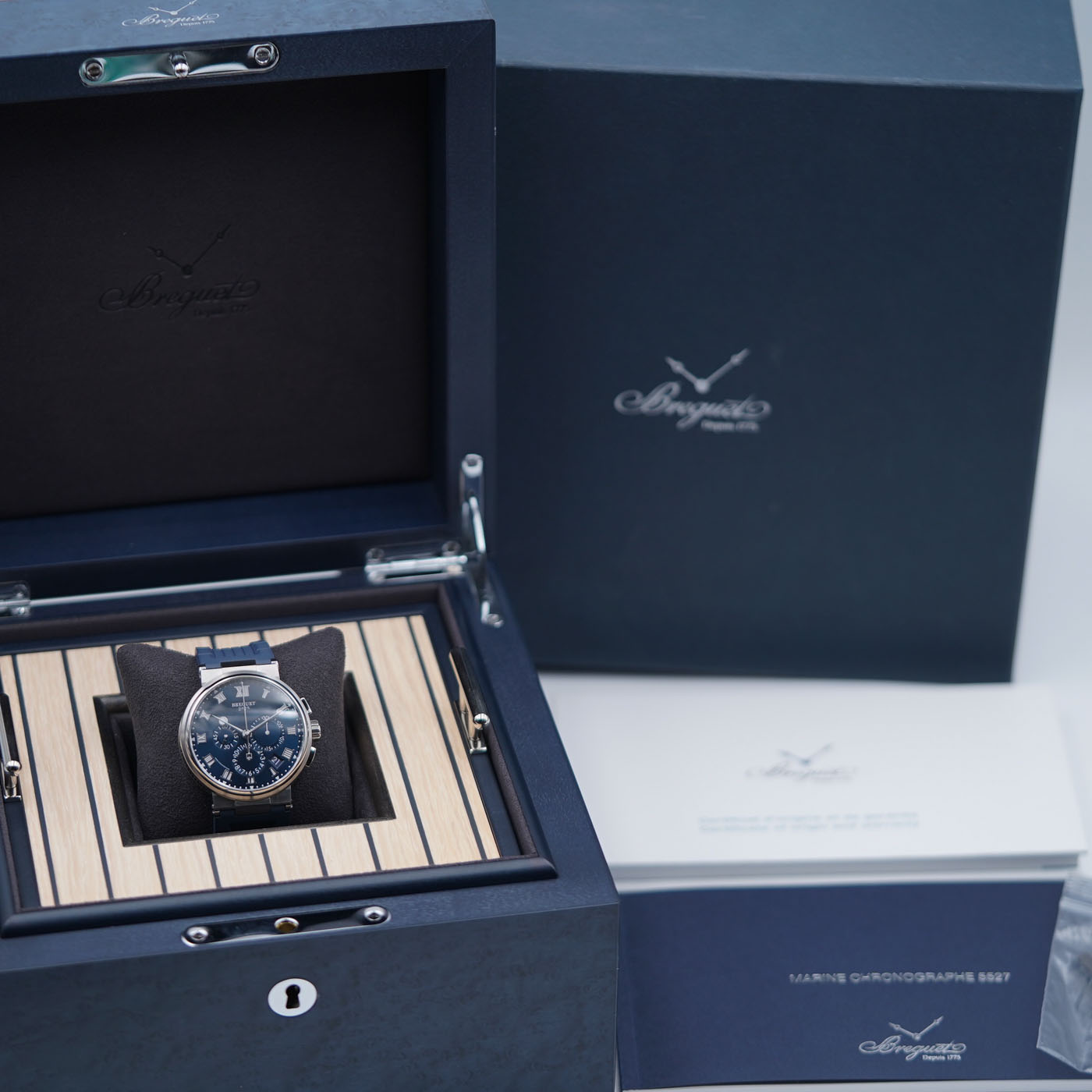 Breguet Marine Chronographe 5527