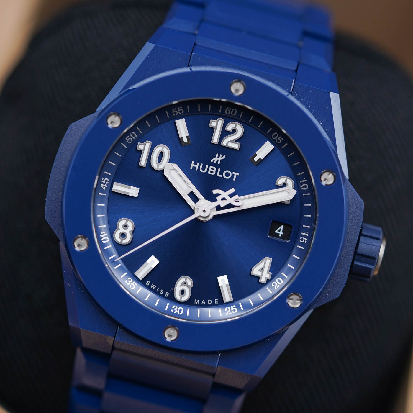 Hublot Big Bang Integrated Blue Ceramic 38mm