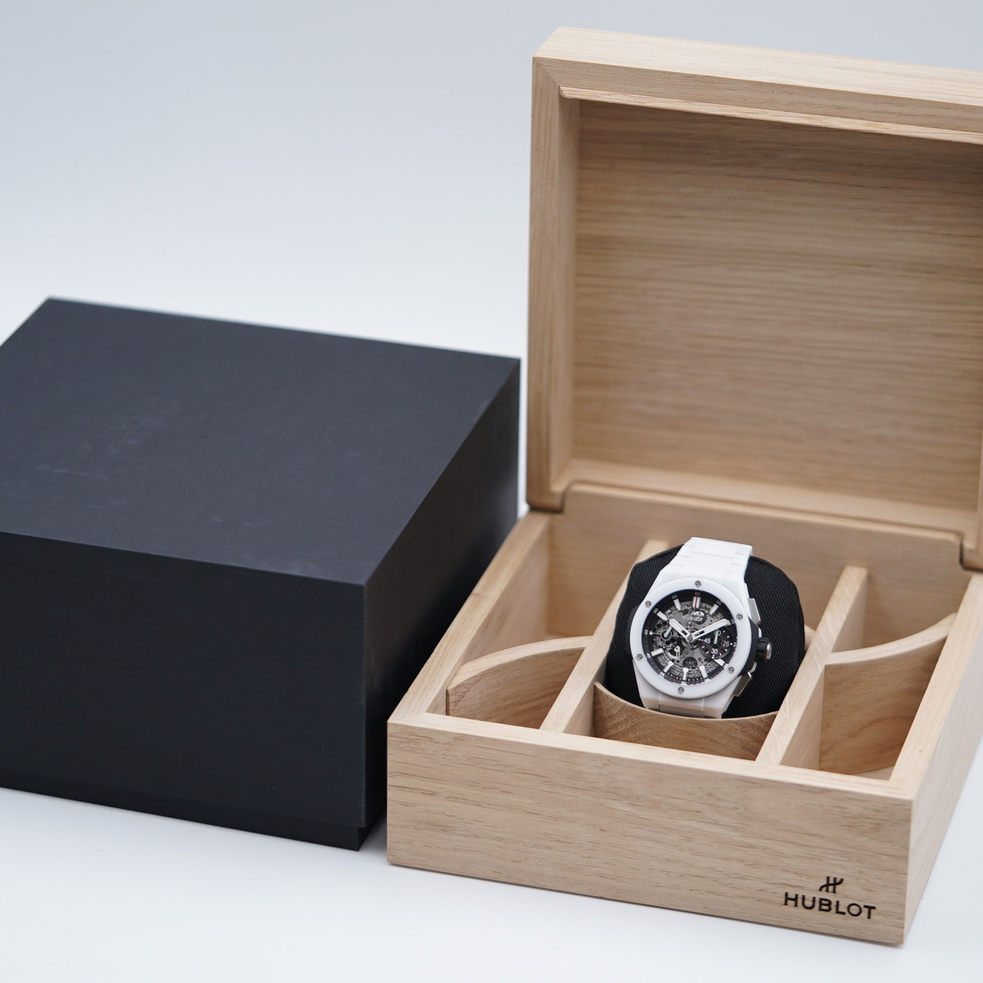 Hublot Big Bang Integrated White Ceramic