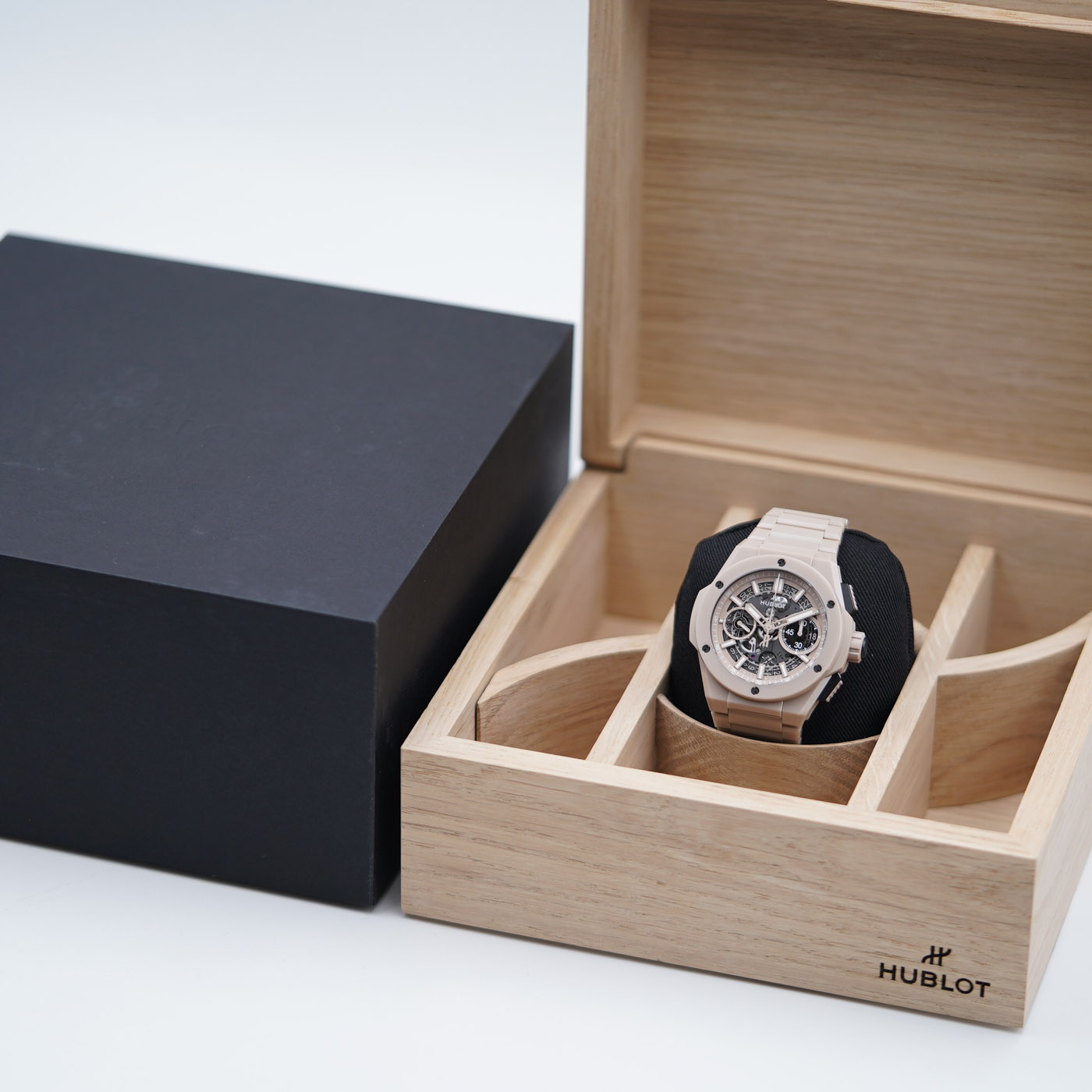 Hublot Big Bang Integrated Beige Ceramic