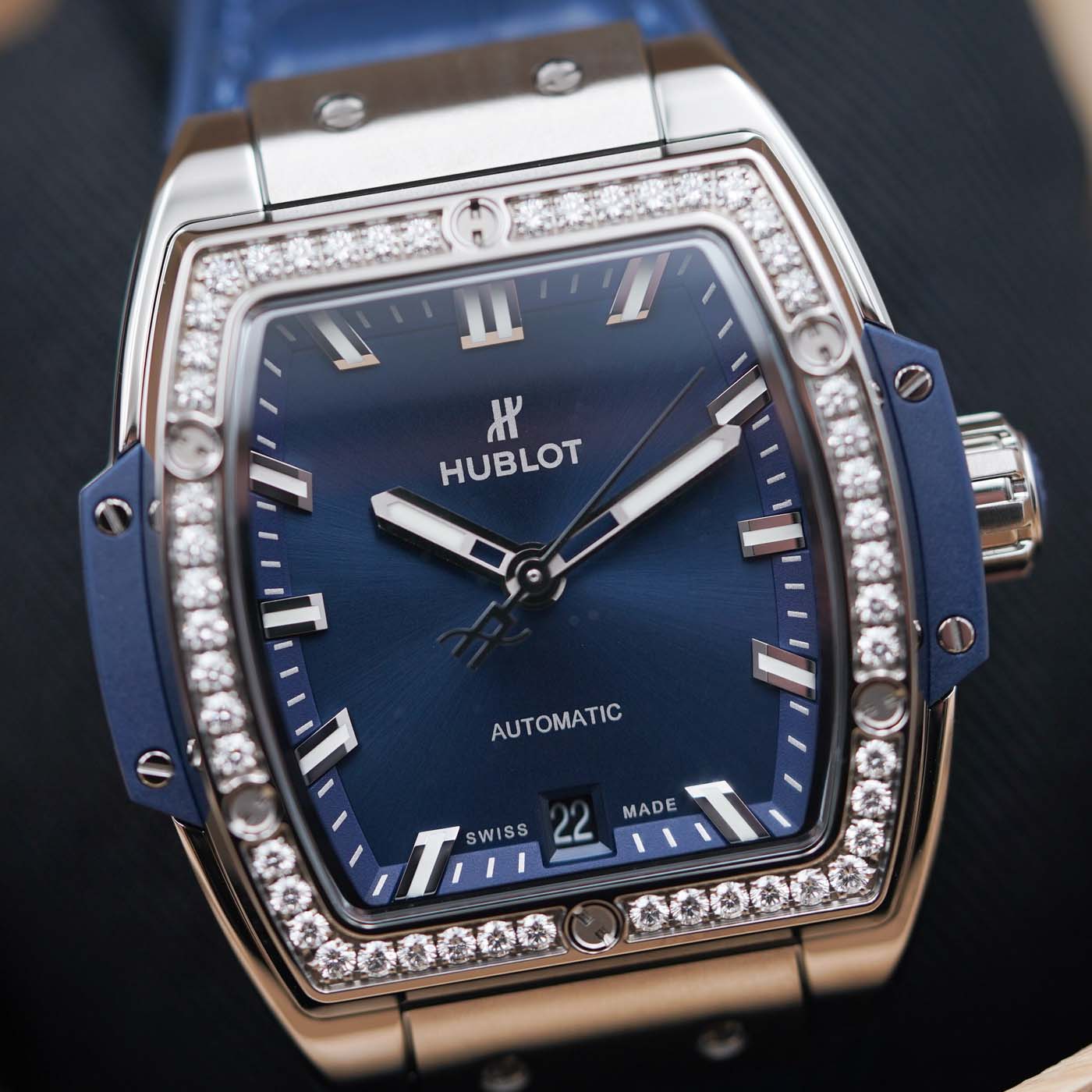Hublot Spirit of Big Bang 39 Titanium Blue Diamonds
