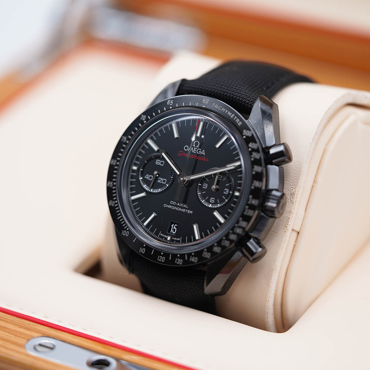 Omega Dark Side Of The Moon Chronograph 44.25 mm 