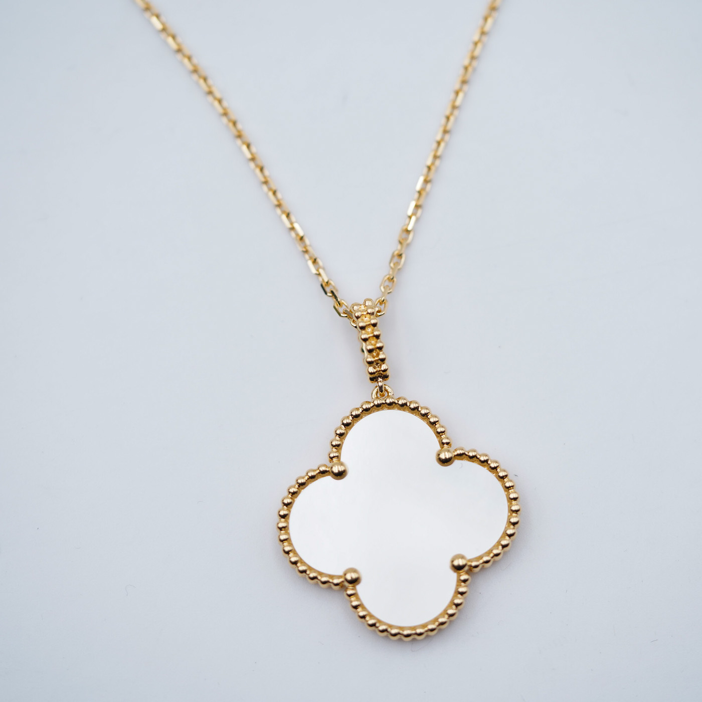 Van Cleef & Arpels Magic Alhambra Long,1 motif