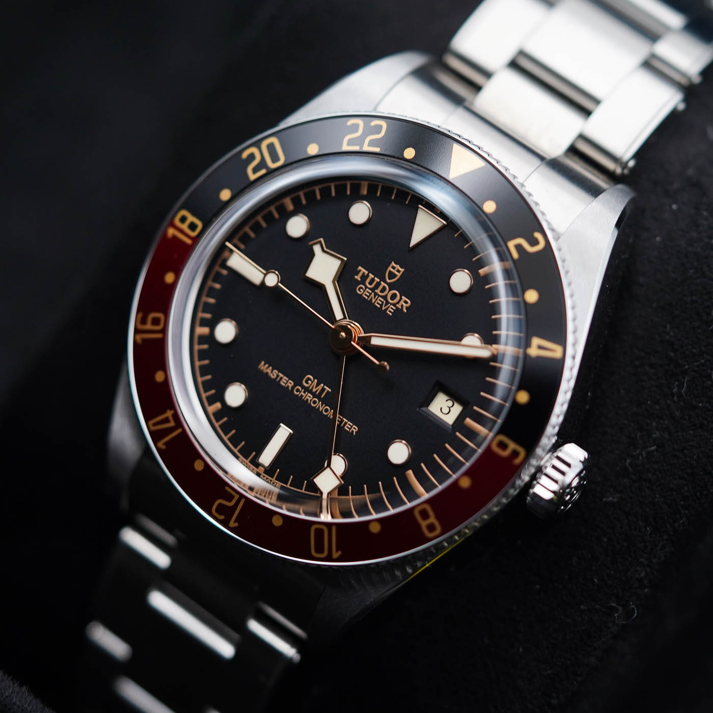 Tudor Black Bay GMT