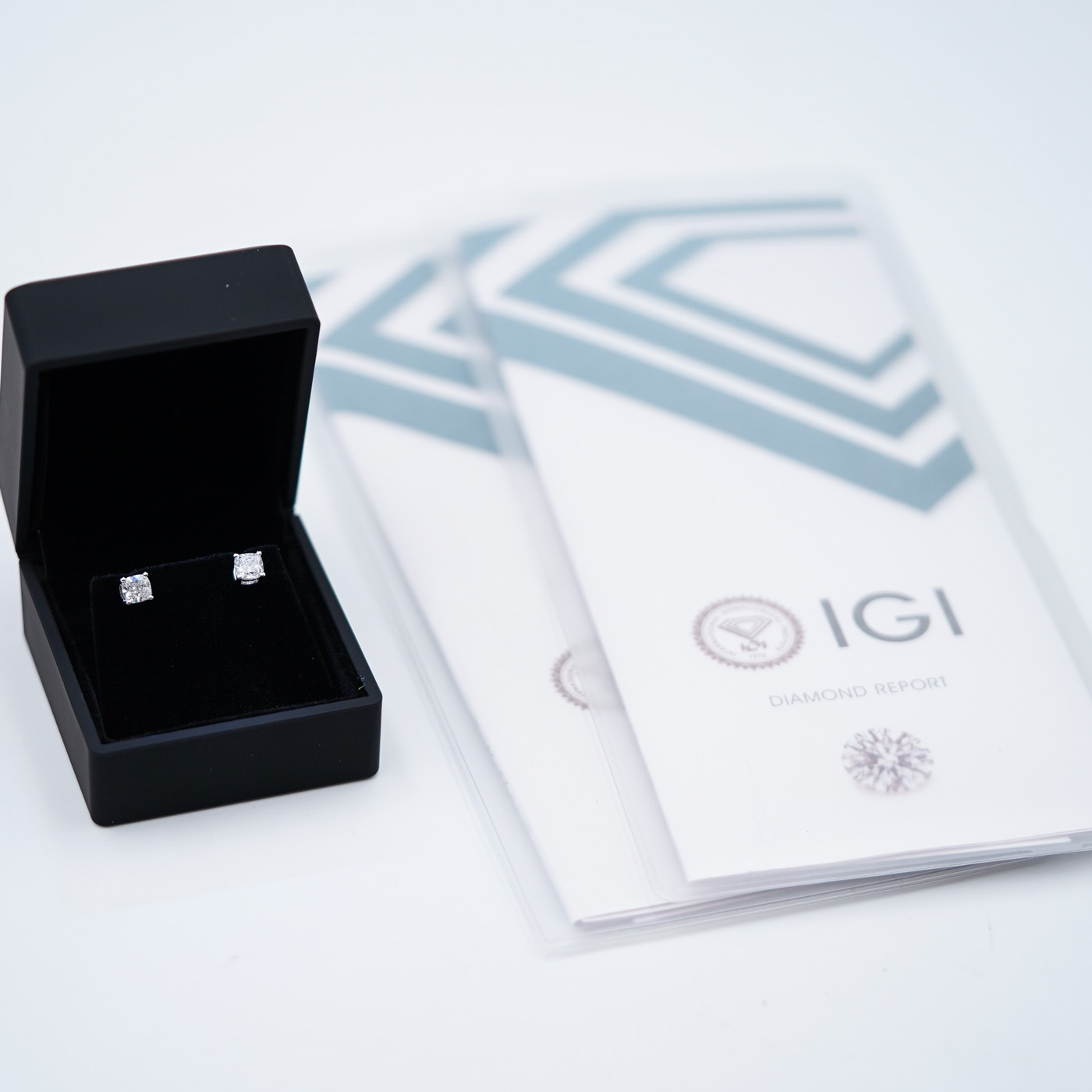 Jewellery Cushion Diamond 2ct Solitare Stud