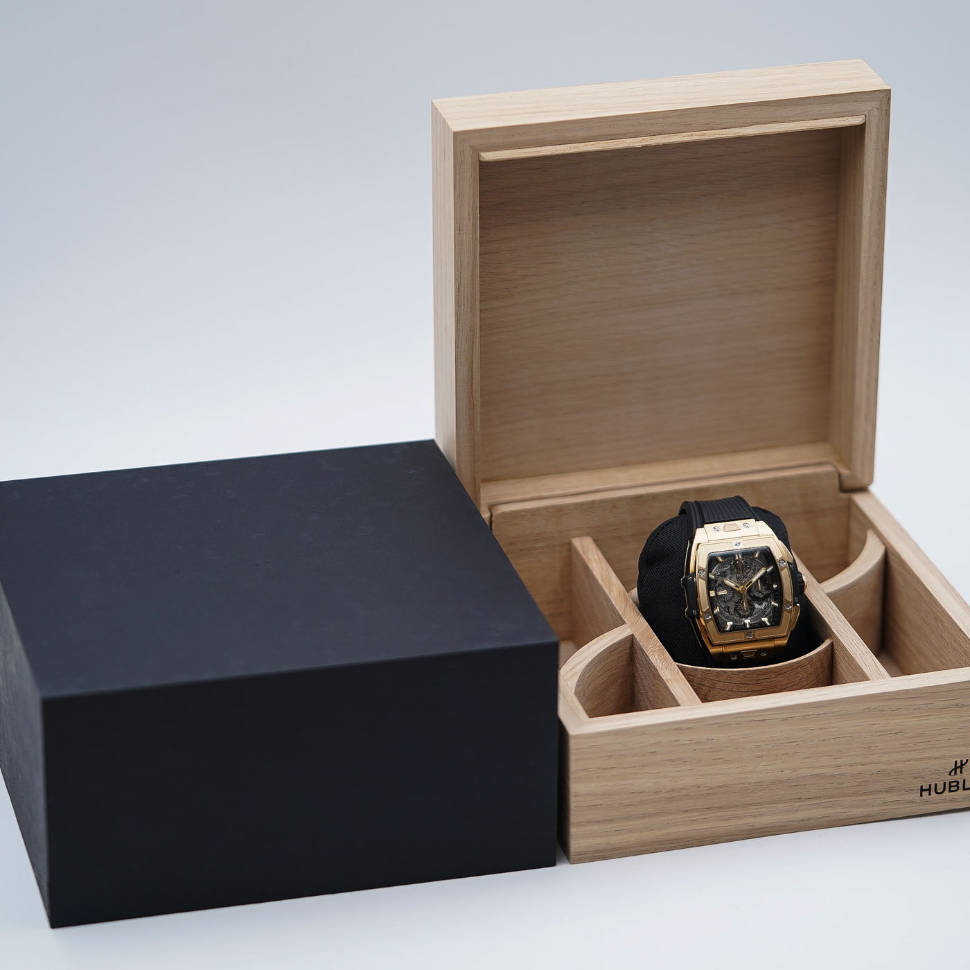 Hublot Spirit of Big Bang Yellow Gold 