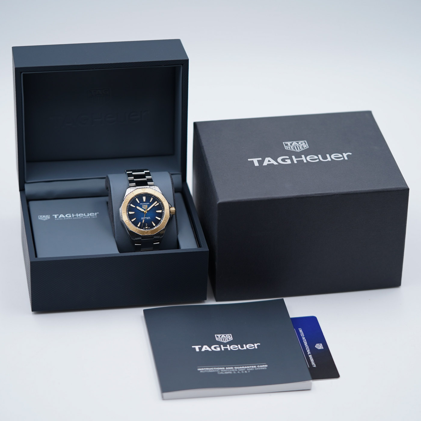Tag Heuer Aquaracer Professional 200 Date