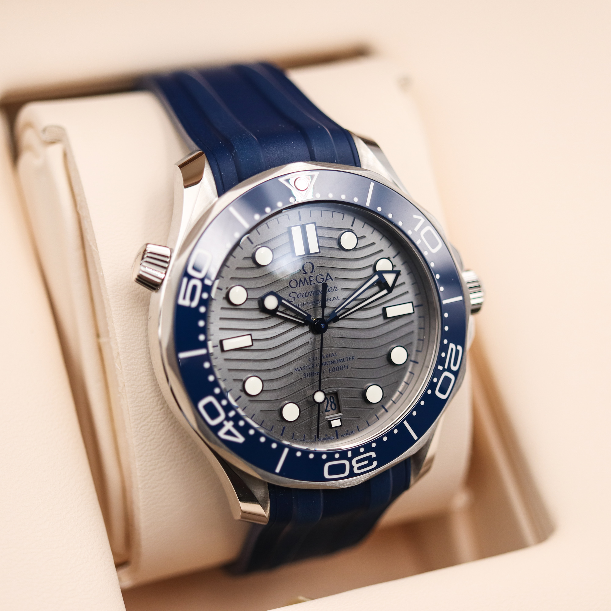 Seamaster Diver 300M Co-Axial Master Chronometer | Omega | 210.32