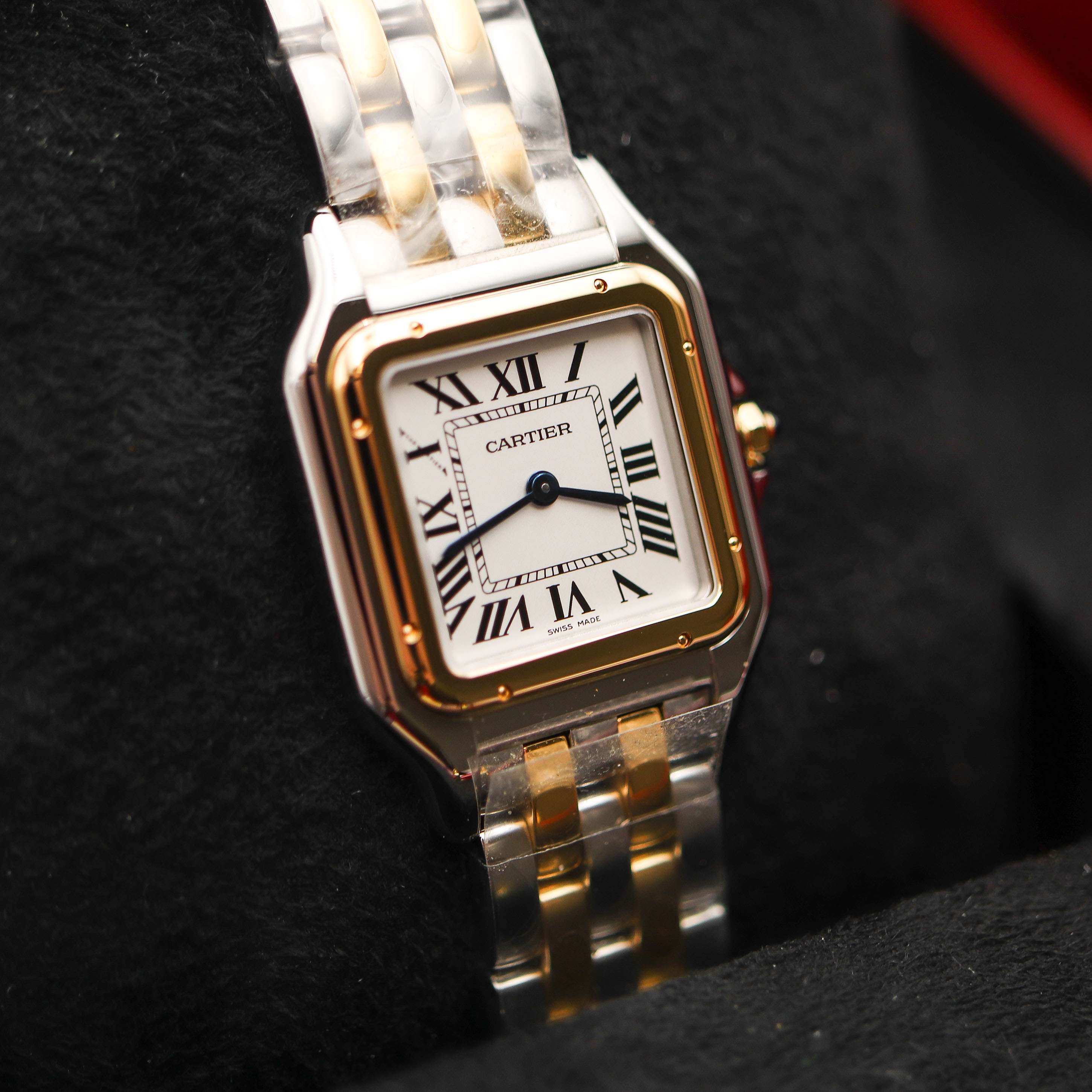 Cartier Panthère de Cartier Medium