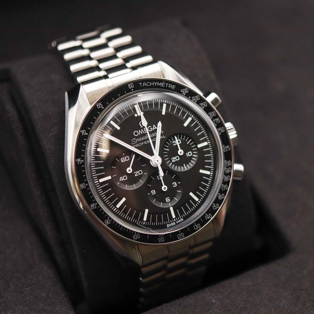 Omega Speedmaster Moonwatch Co-Axial Chronograph