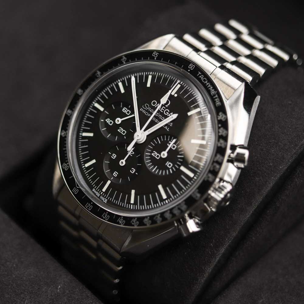 Omega Speedmaster Moonwatch Co-Axial Chronograph