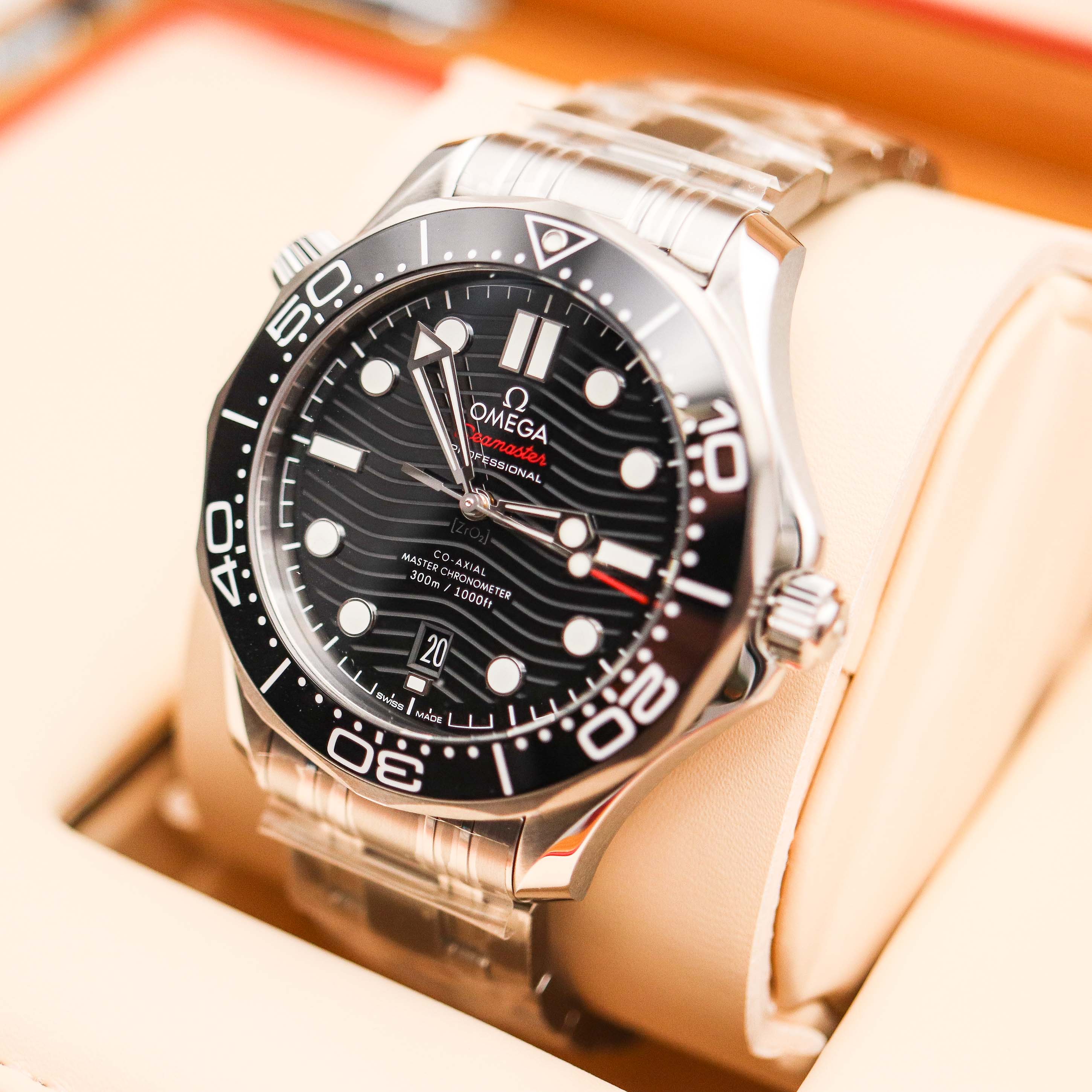 Omega Seamaster Diver 300M Co-Axial Master Chronometer 42mm