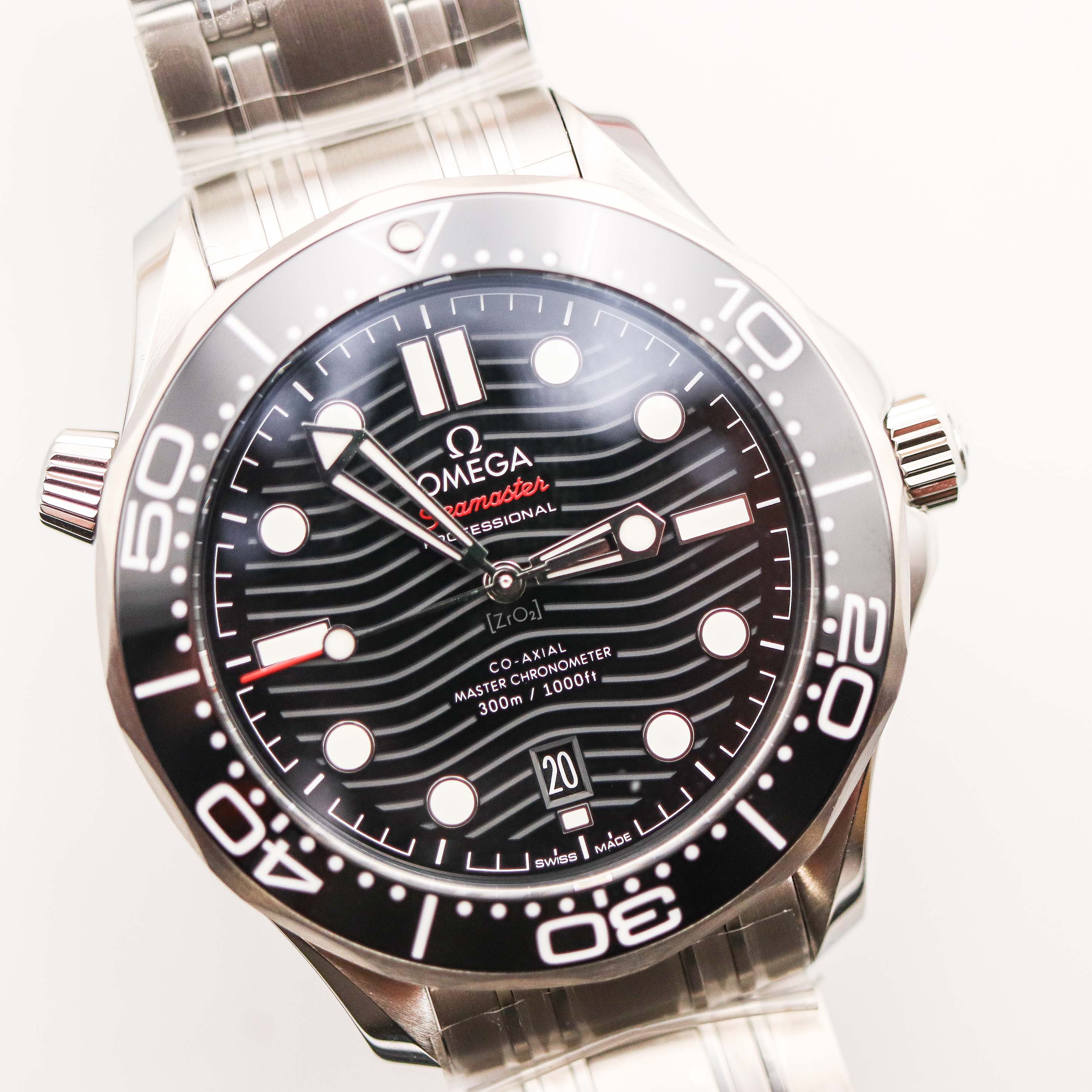 Omega Seamaster Diver 300M Co-Axial Master Chronometer 42mm
