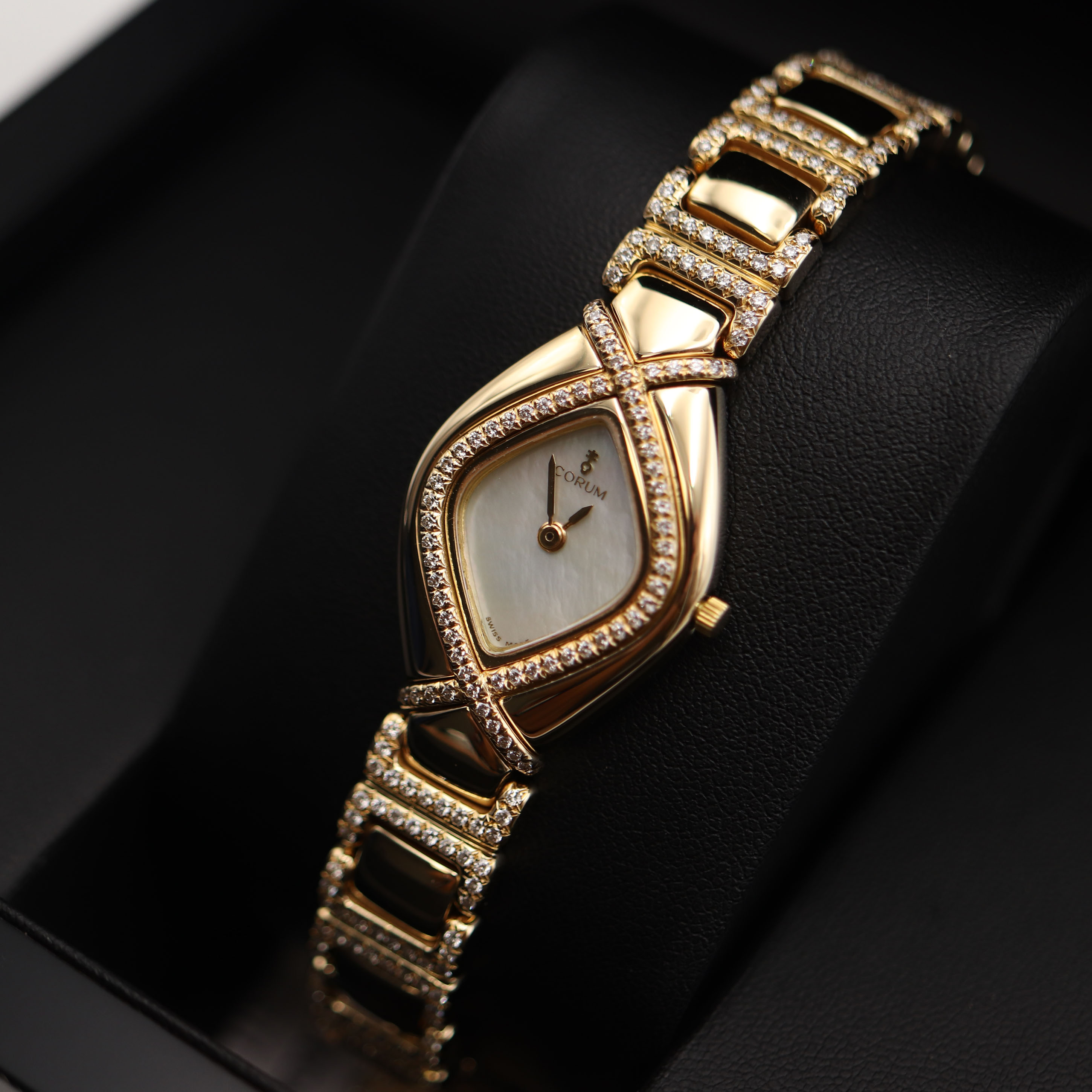 Corum Classic Gold & Diamonds