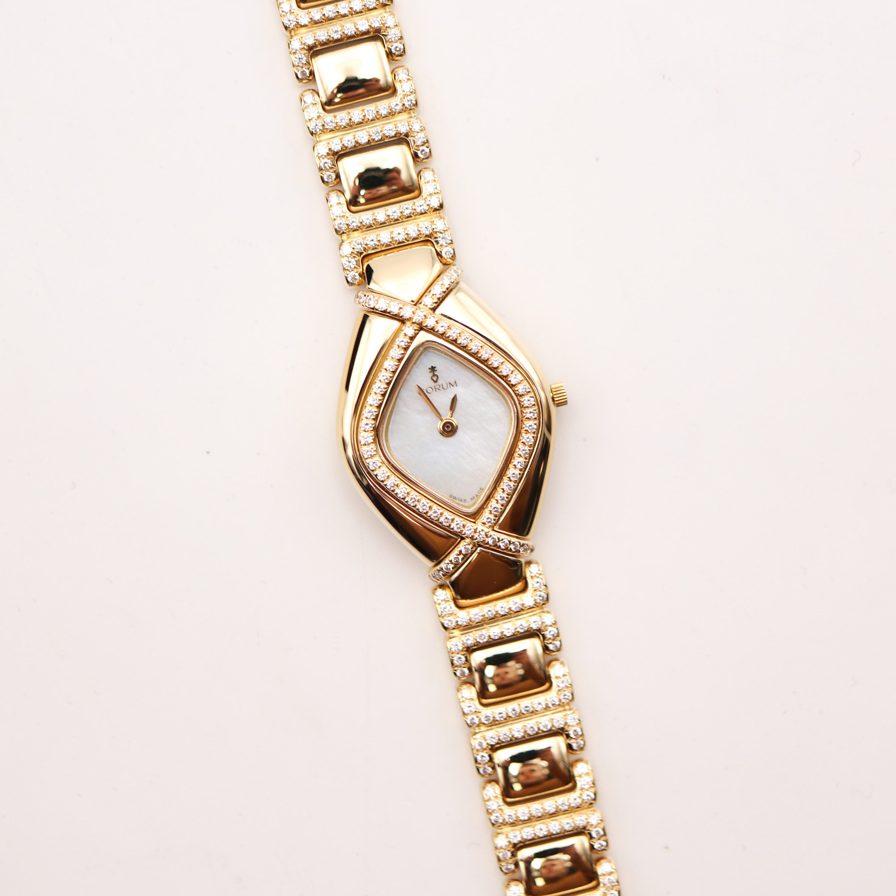 Corum Classic Gold & Diamonds