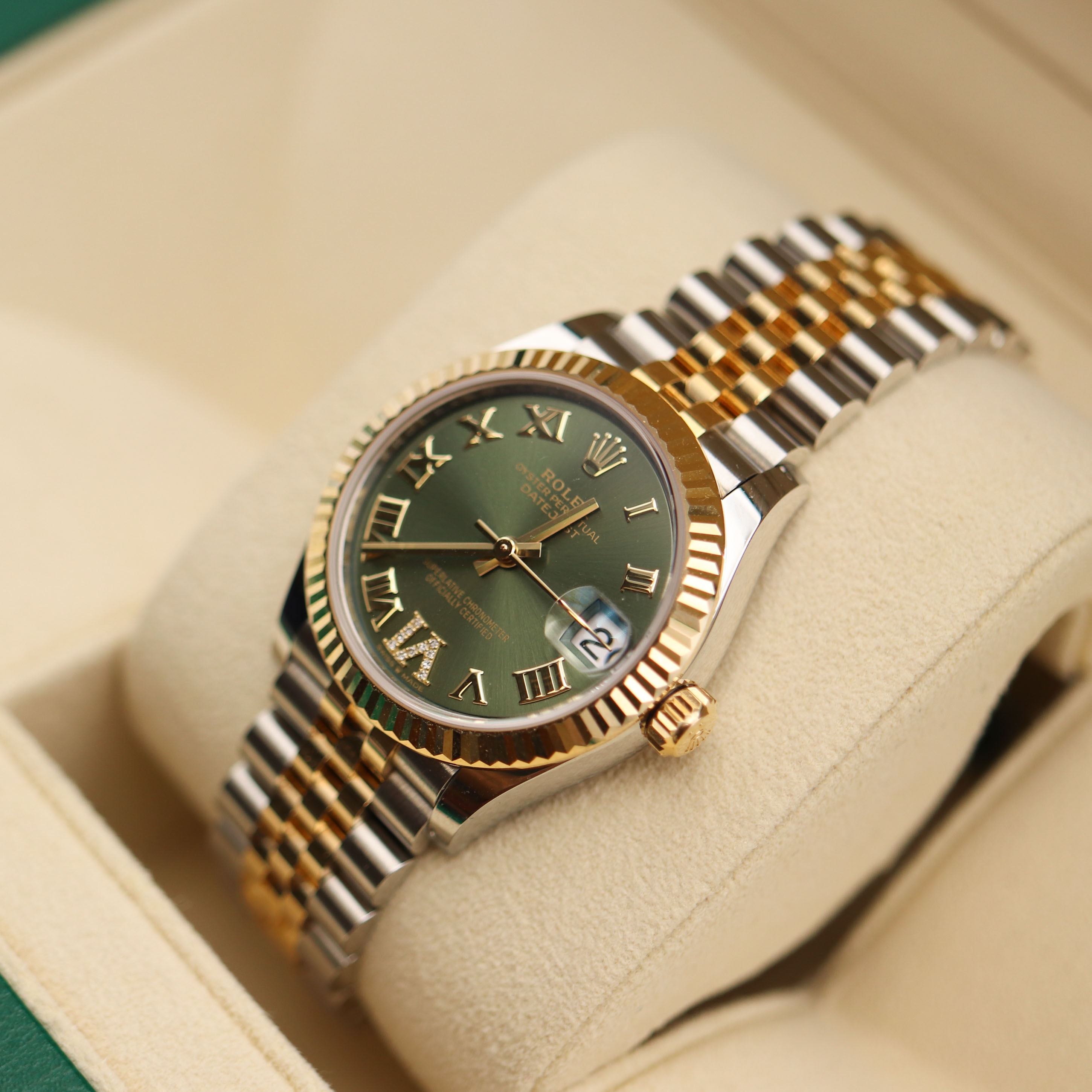 Rolex datejust best sale lady 31