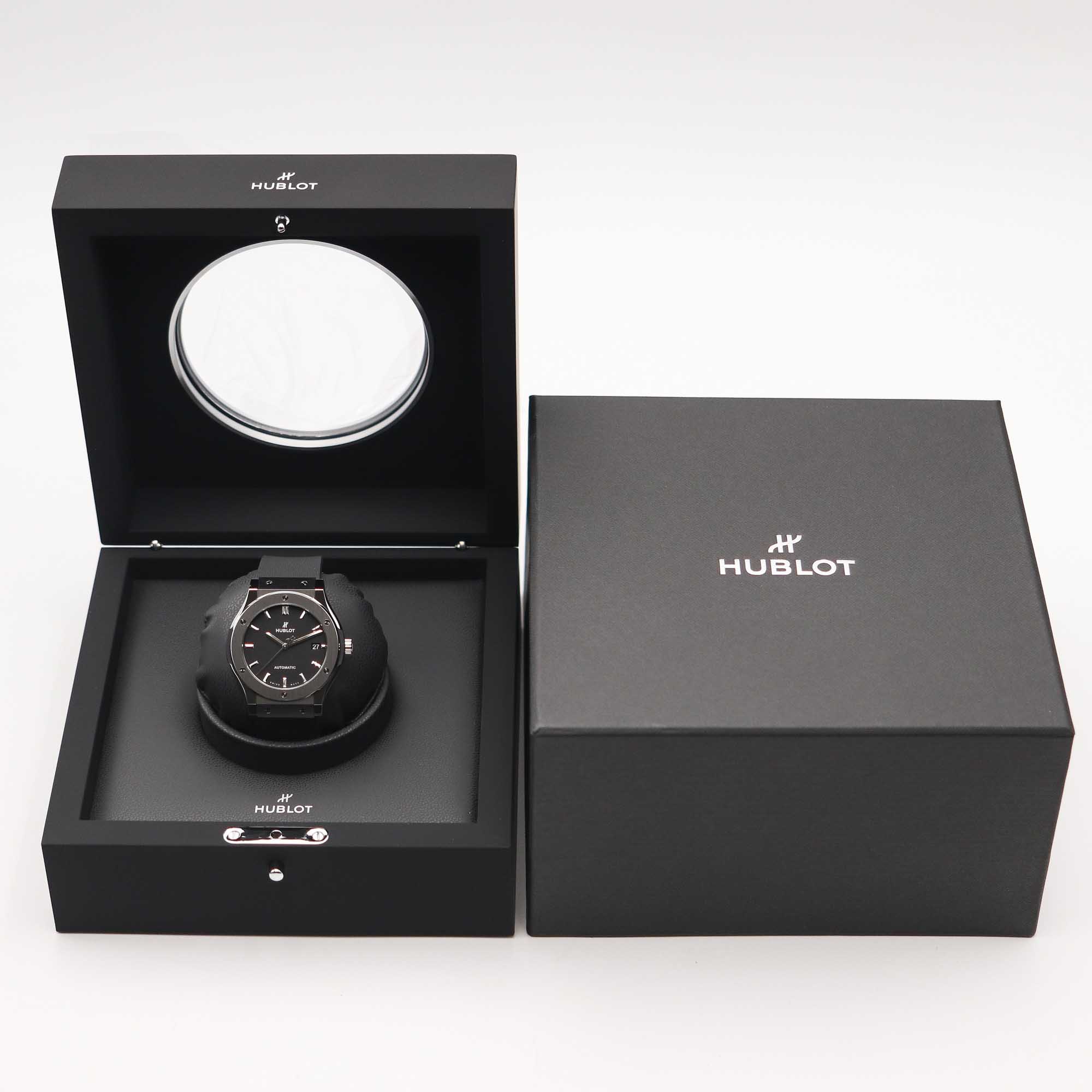 Hublot Classic Fusion 45 Titanium 