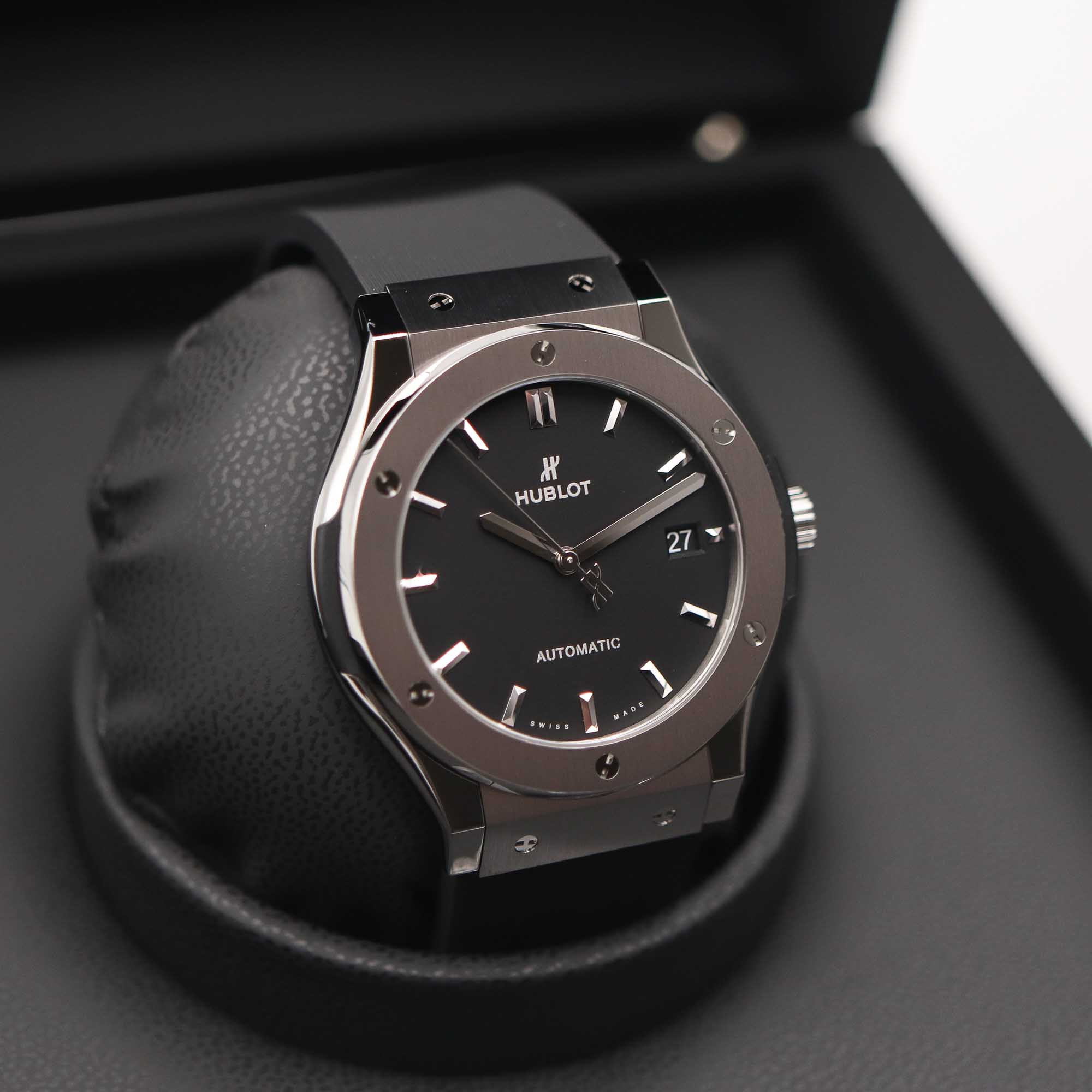 Hublot Classic Fusion 45 Titanium 