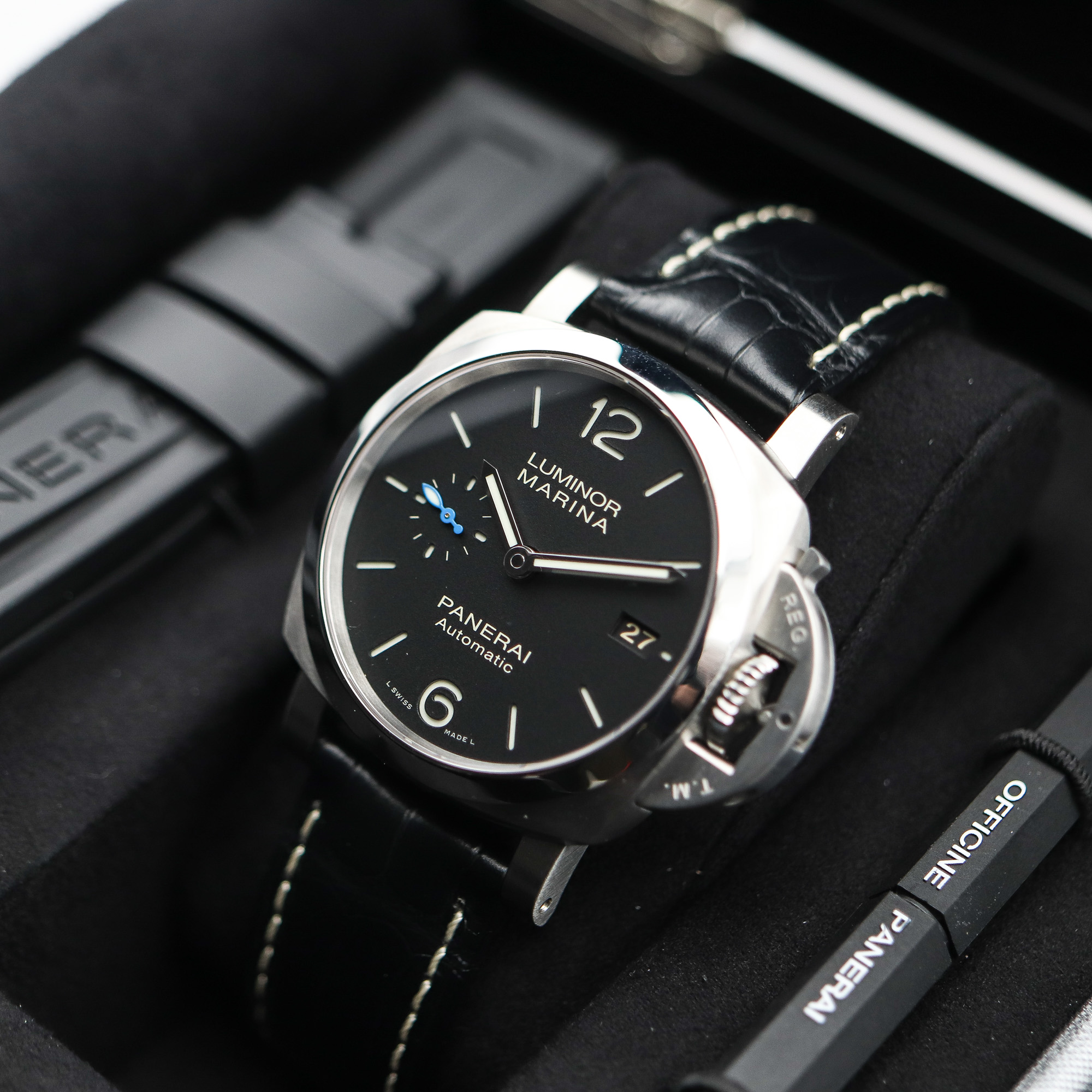 Panerai luminor best sale marina 42