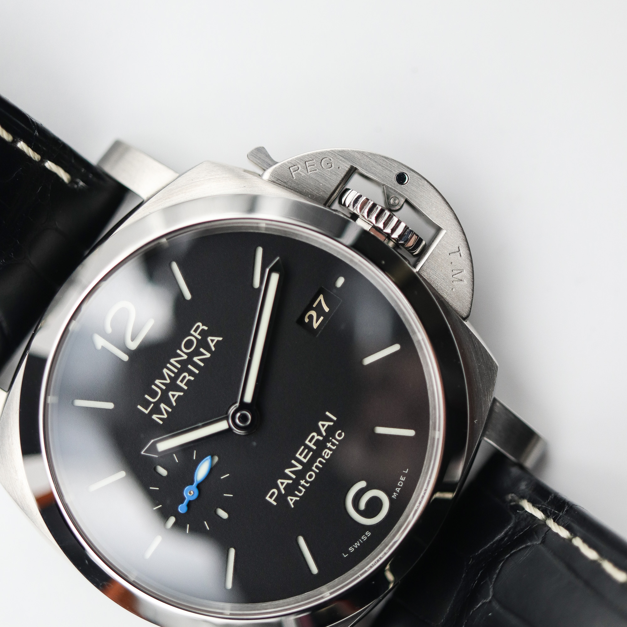 Panerai marina 42mm hot sale