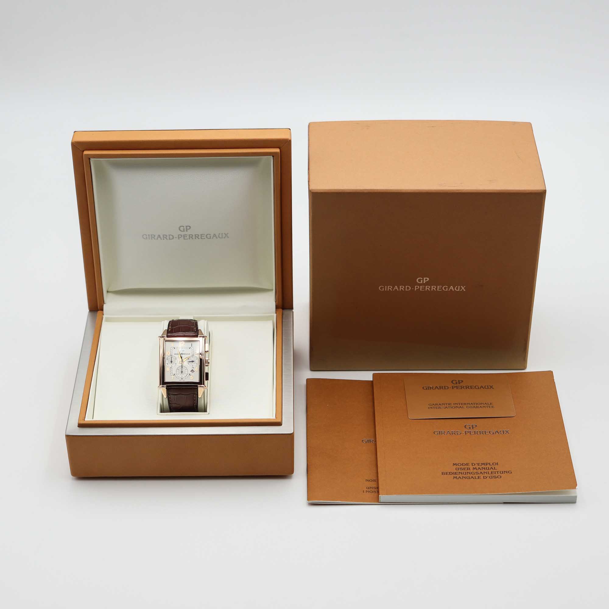 Girard-Perregaux Vintage 1945 XXL Chronograph