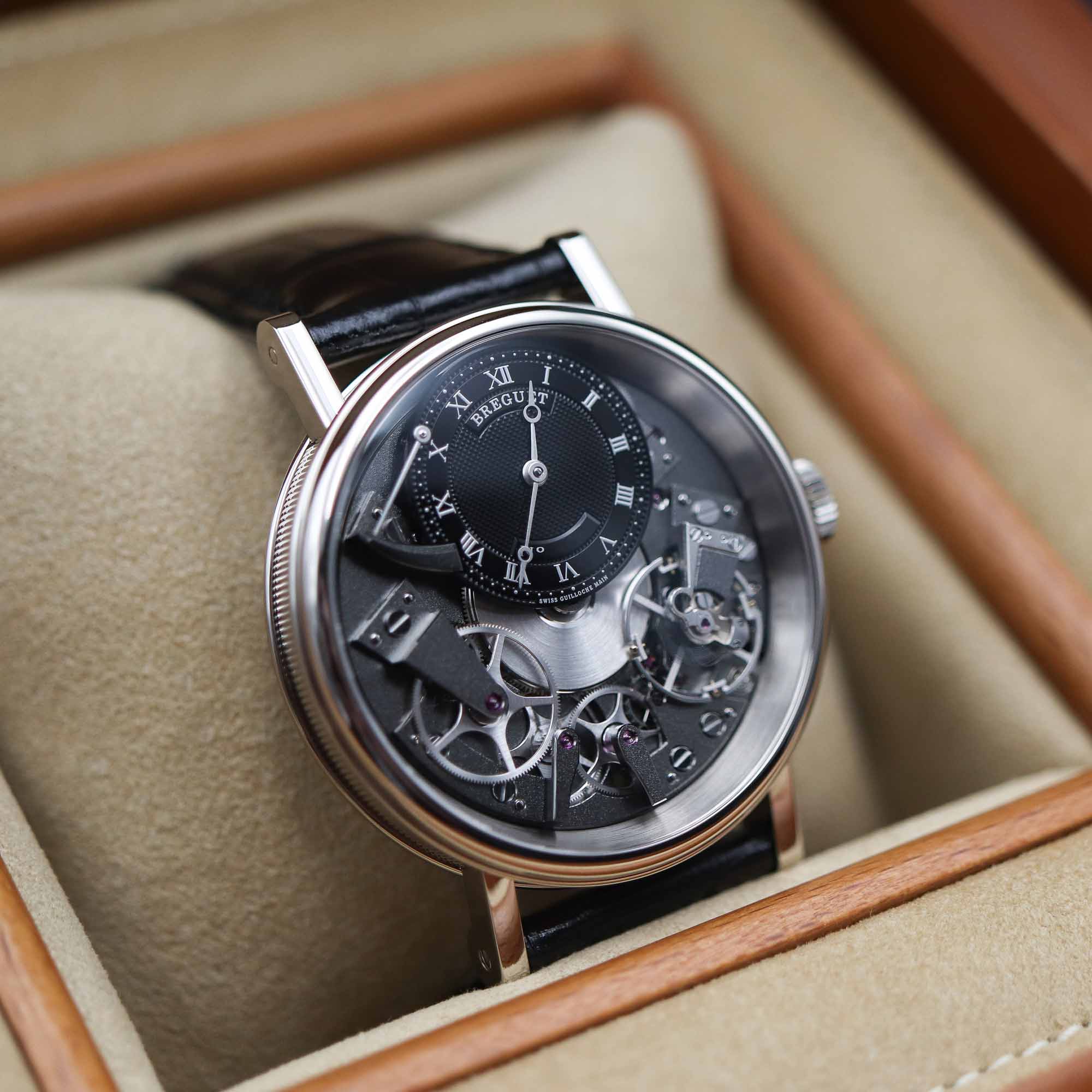 Tradition 40 mm Breguet 7057BB G9 9W6