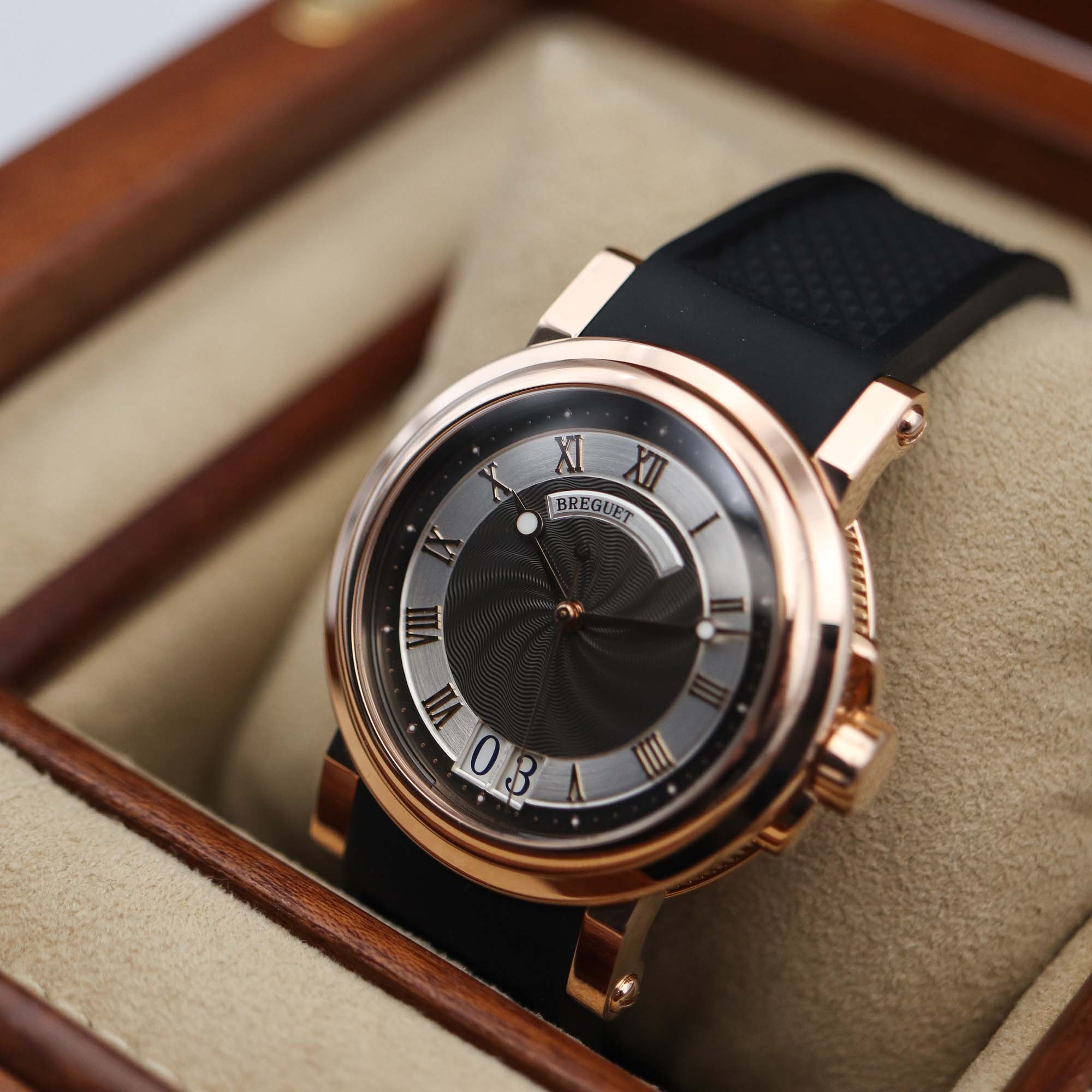 Breguet marine grande date best sale