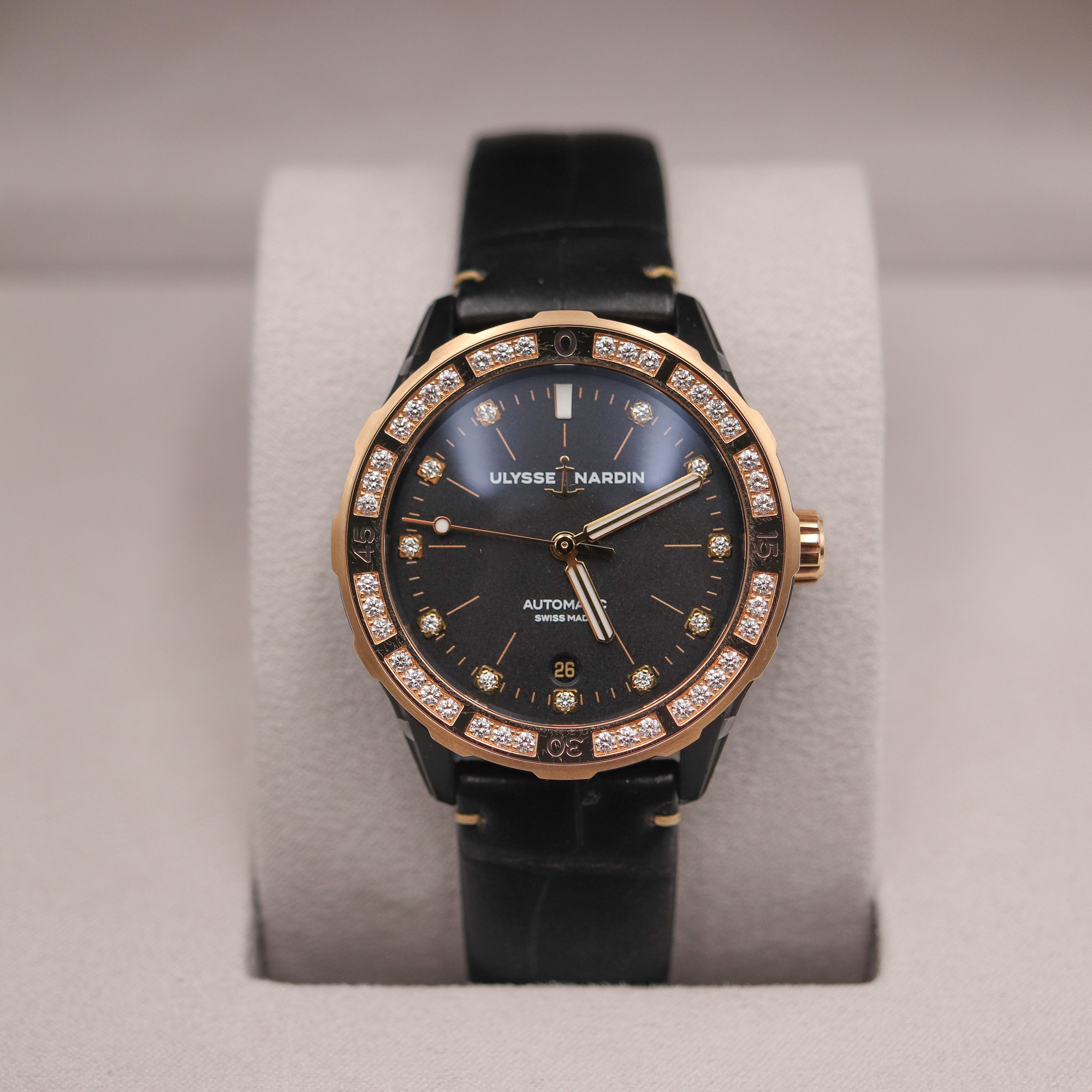 Lady Diver 39 mm Ulysse Nardin 8165 182B 3 BLACK